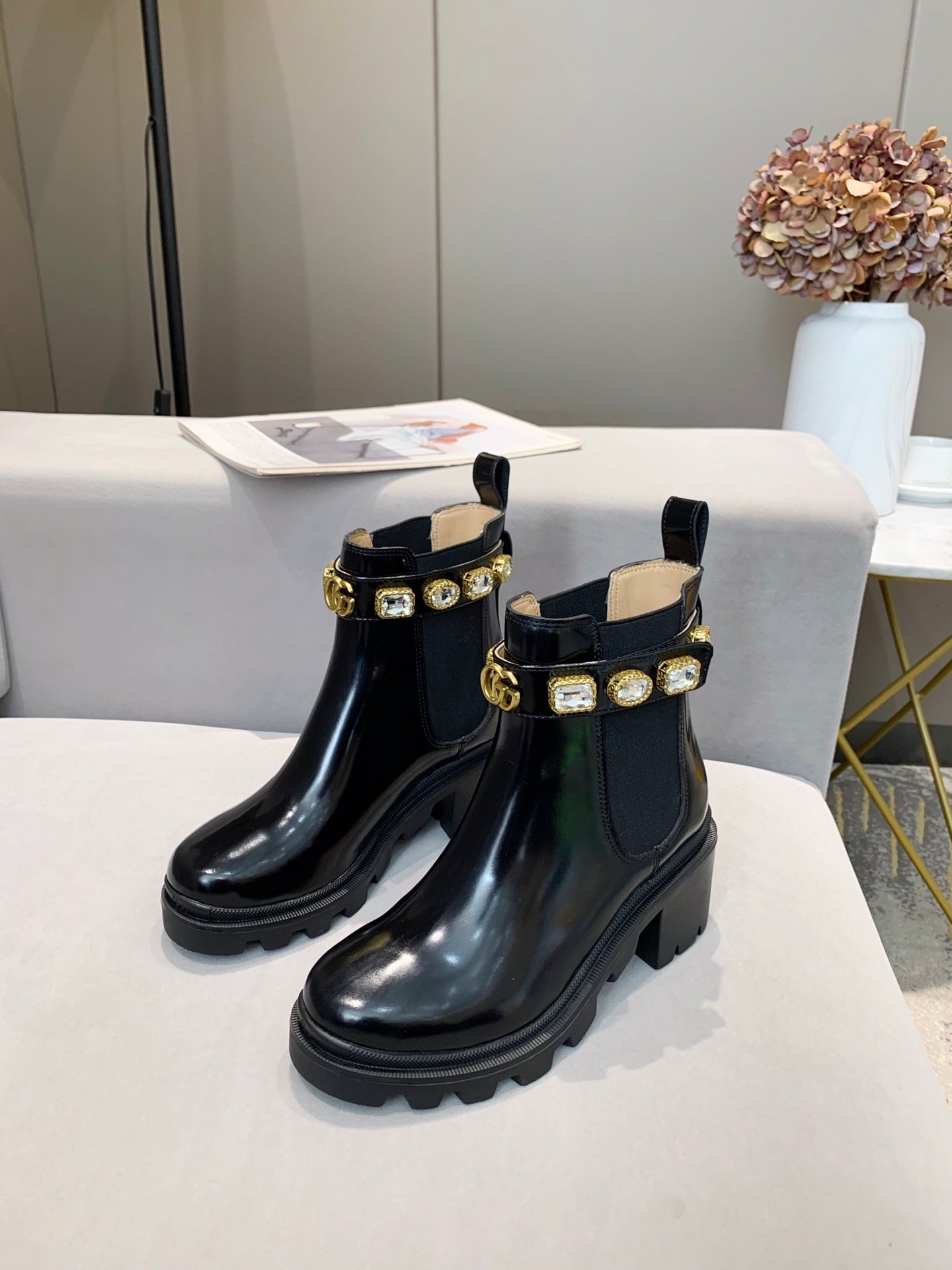 GUCCI CRYSTAL ANKLE BOOTS IN BLACK CALFSKIN GHW