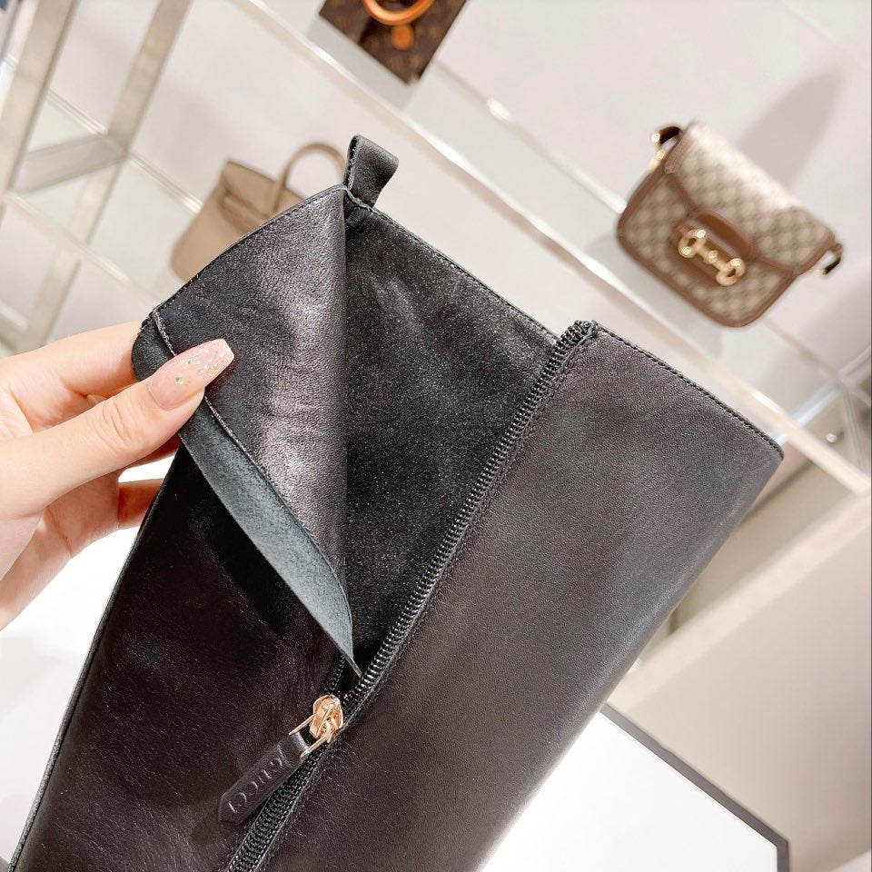 GUCCI CLASSIC KNEE HIGH BOOTS IN BLACK IMPORTED CALFSKIN