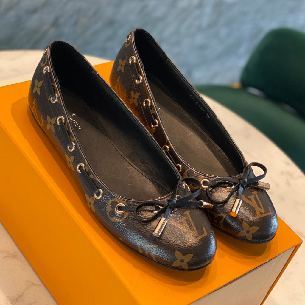 LOUIS VUITTON LV WOMEN'S BALLET FLAT IN CHOCOLATE BROWN MONOGRAM CALFSKIN WITH BOW