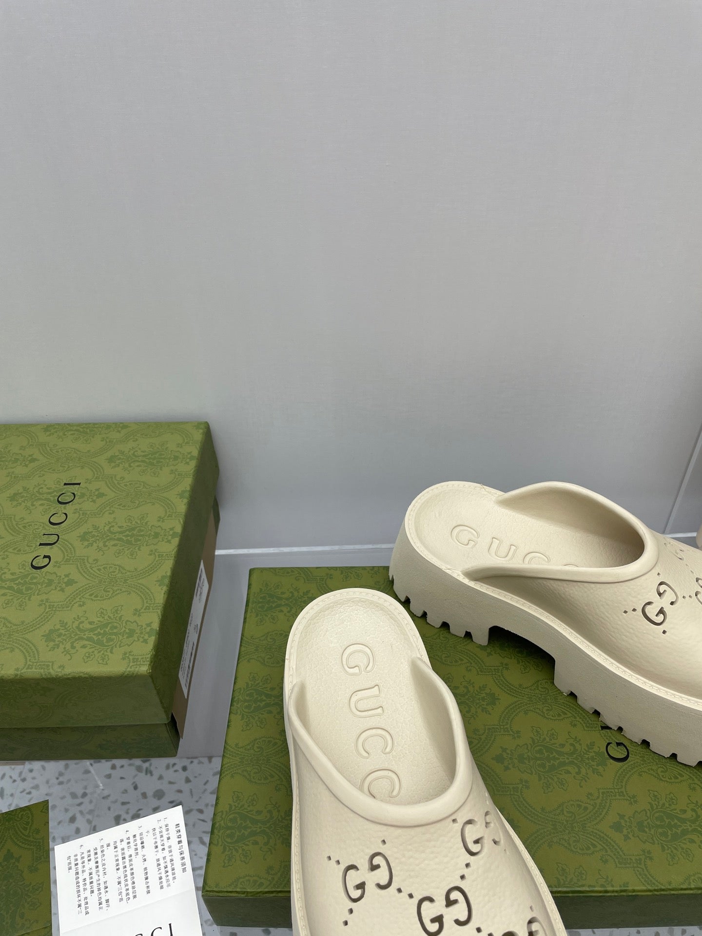 GUCCI PLATFORM PERFORATED G 55 SANDAL CREAM IP FOAM