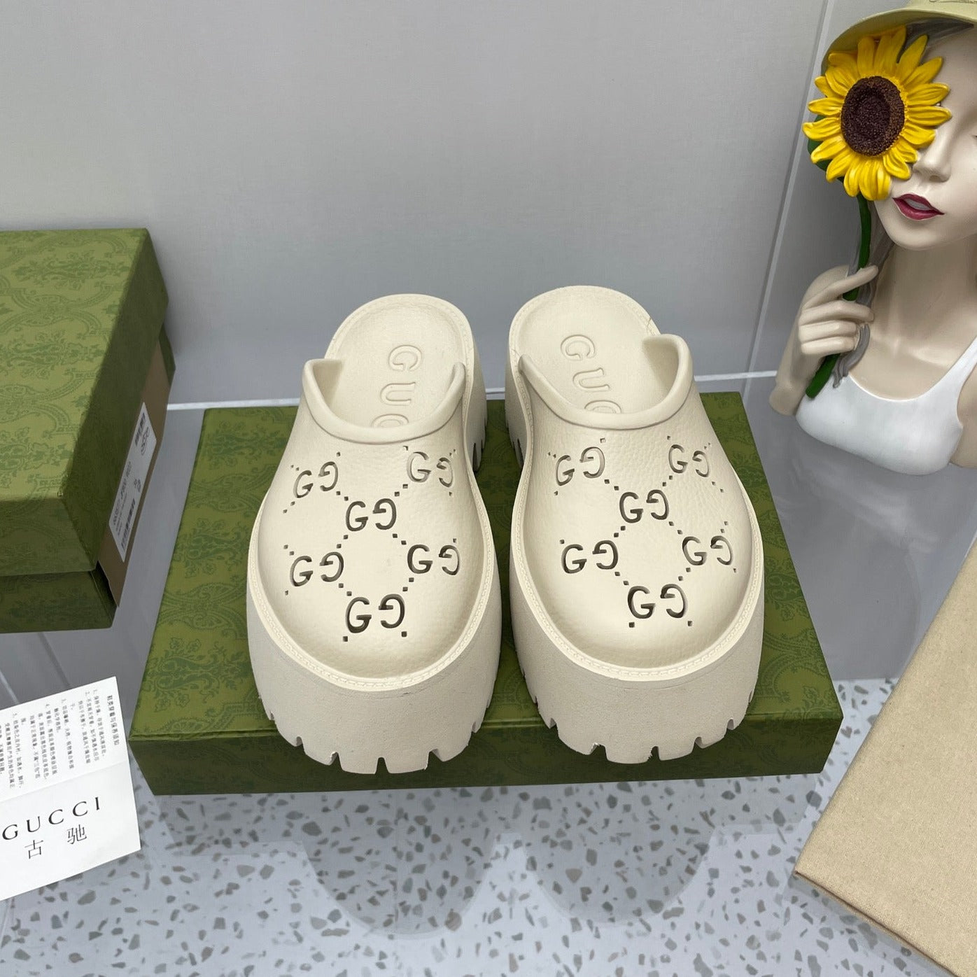 GUCCI PLATFORM PERFORATED G 55 SANDAL CREAM IP FOAM
