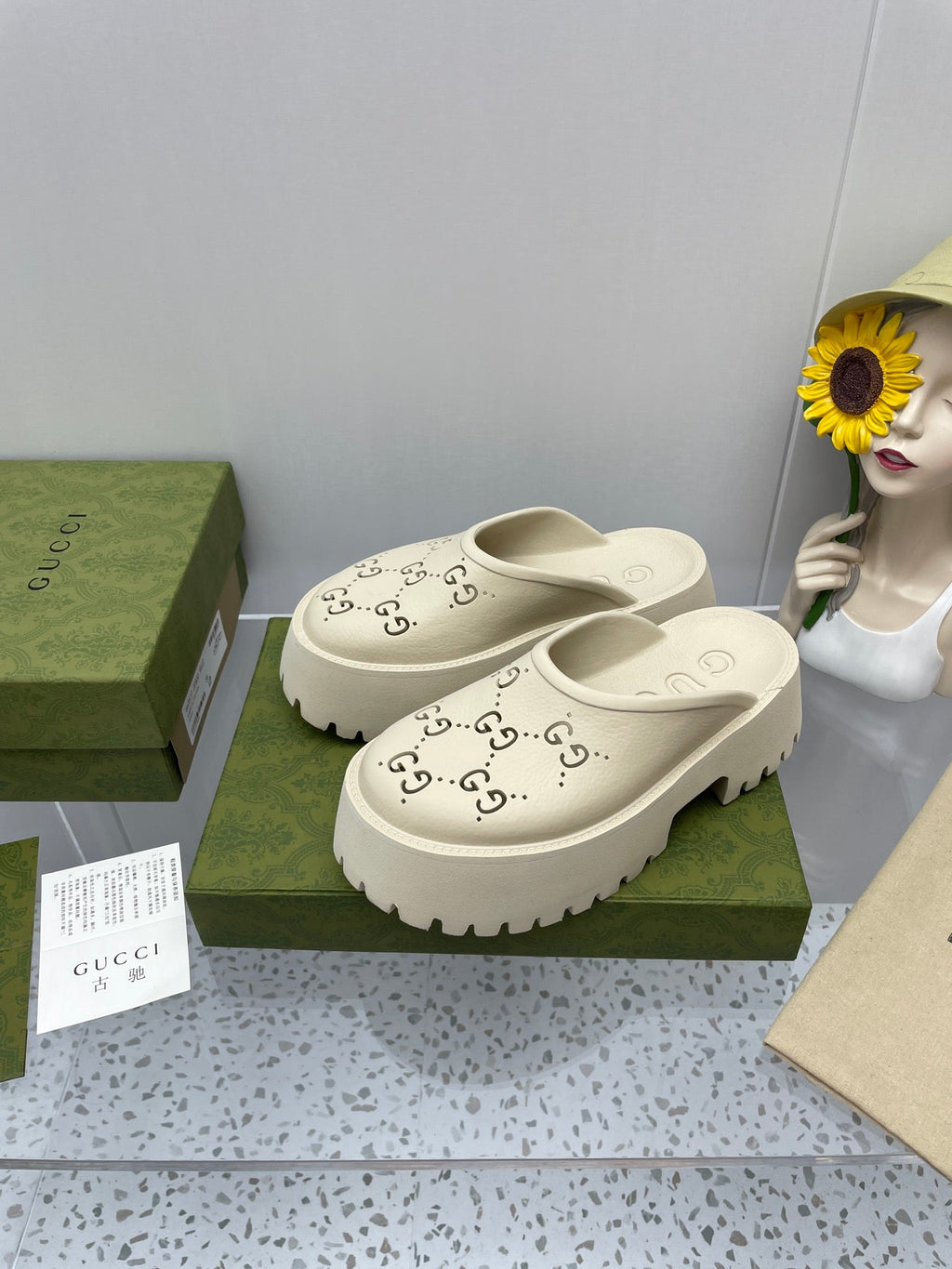 GUCCI PLATFORM PERFORATED G 55 SANDAL CREAM IP FOAM