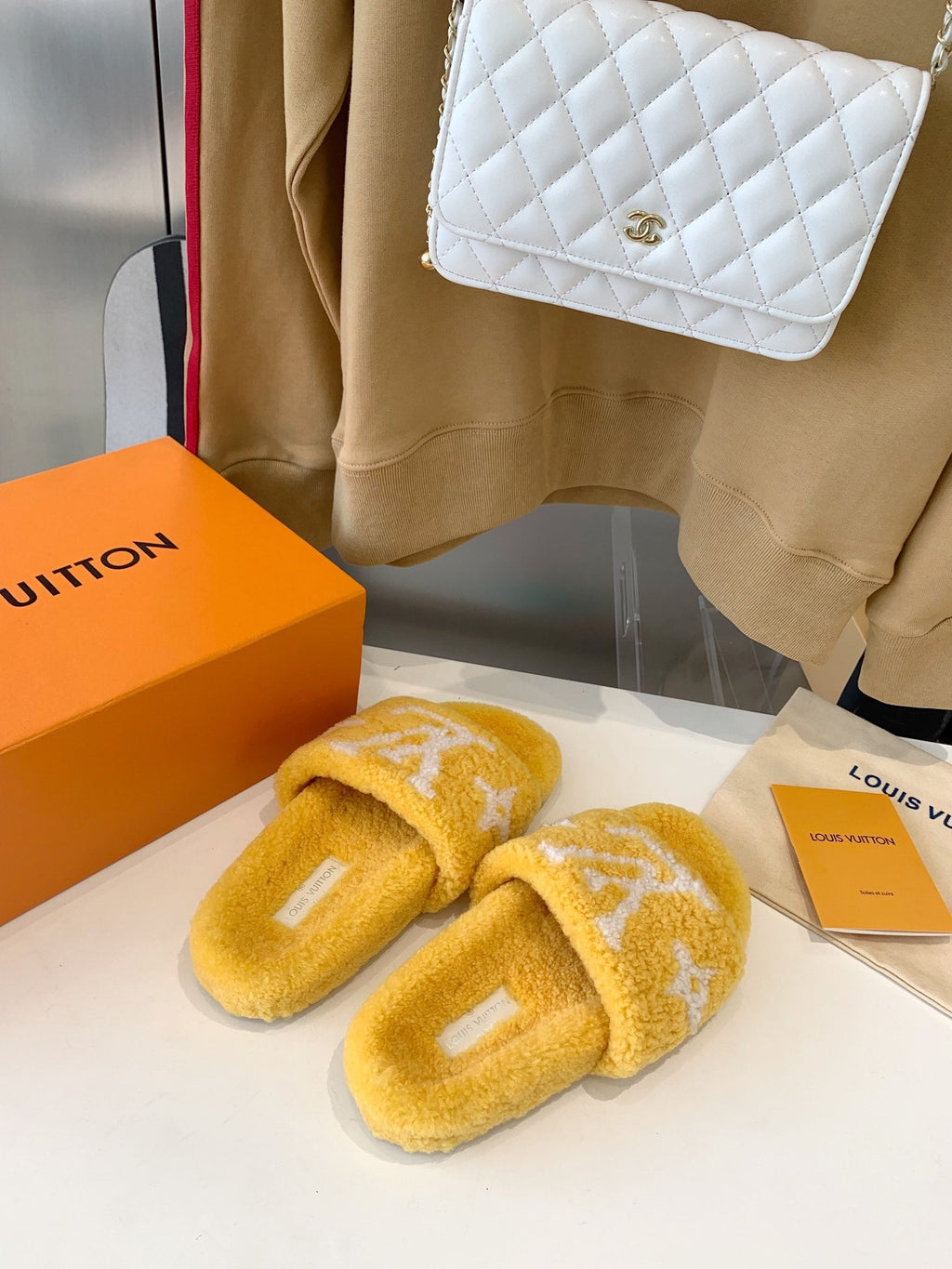 LOUIS VUITTON LV WOMEN'S PASEO FLAT SLIPPER IN YELLOW FLEECE WITH WHITE LOGO