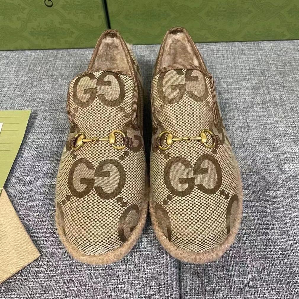 GUCCI HORSEBIT LOAFER IN ECRU BEIGE WOVEN FABRIC AND WOOL MIX LAMB FUR LINING