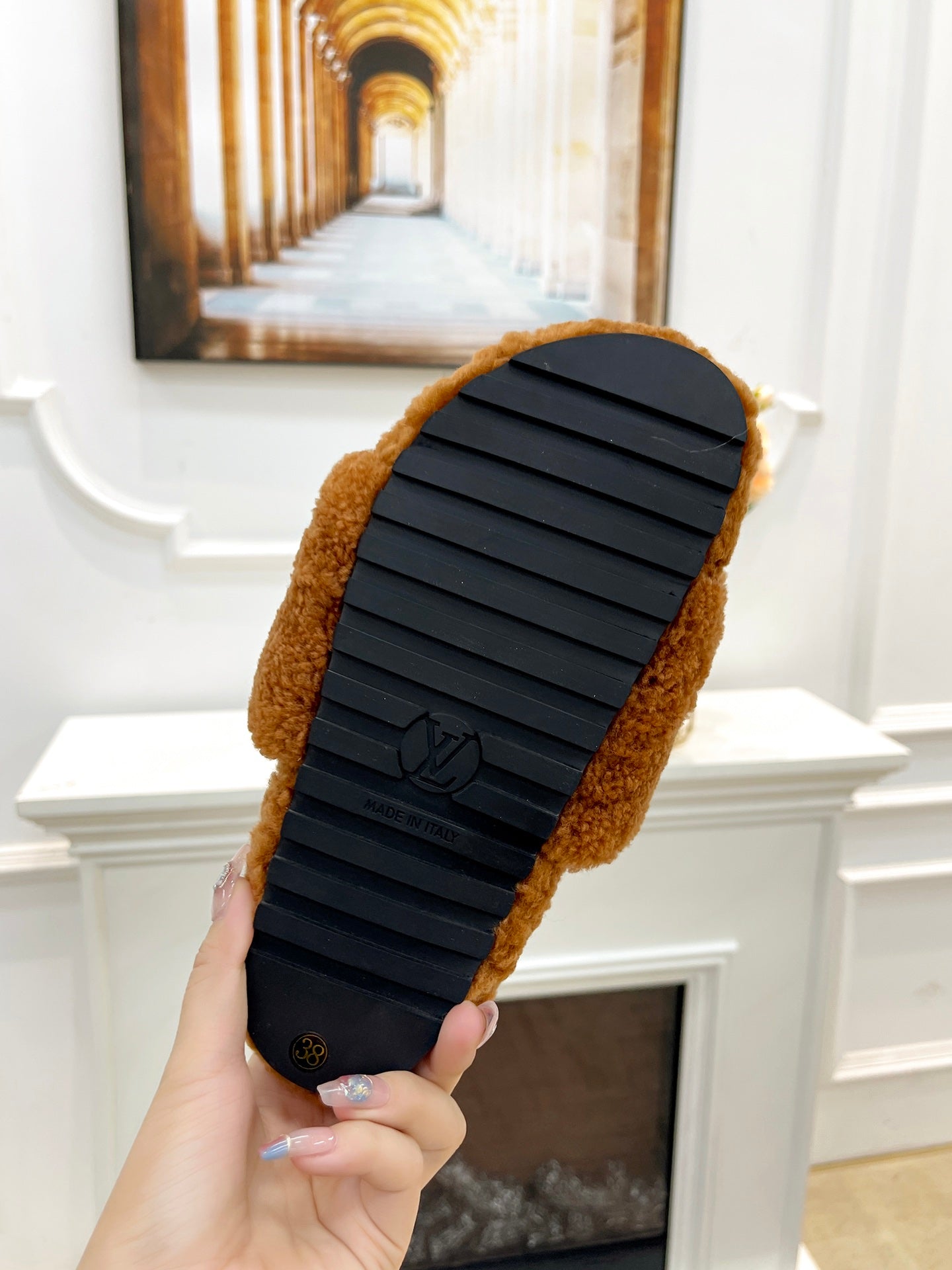 LOUIS VUITTON LV FLAT SLIPPER IN GINGERBREAD BROWN MIX BLACK SHEARLING