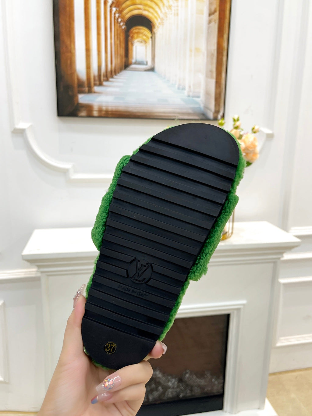 LOUIS VUITTON LV FLAT SLIPPER IN EMERALD GREEN MIX WHITE SHEARLING