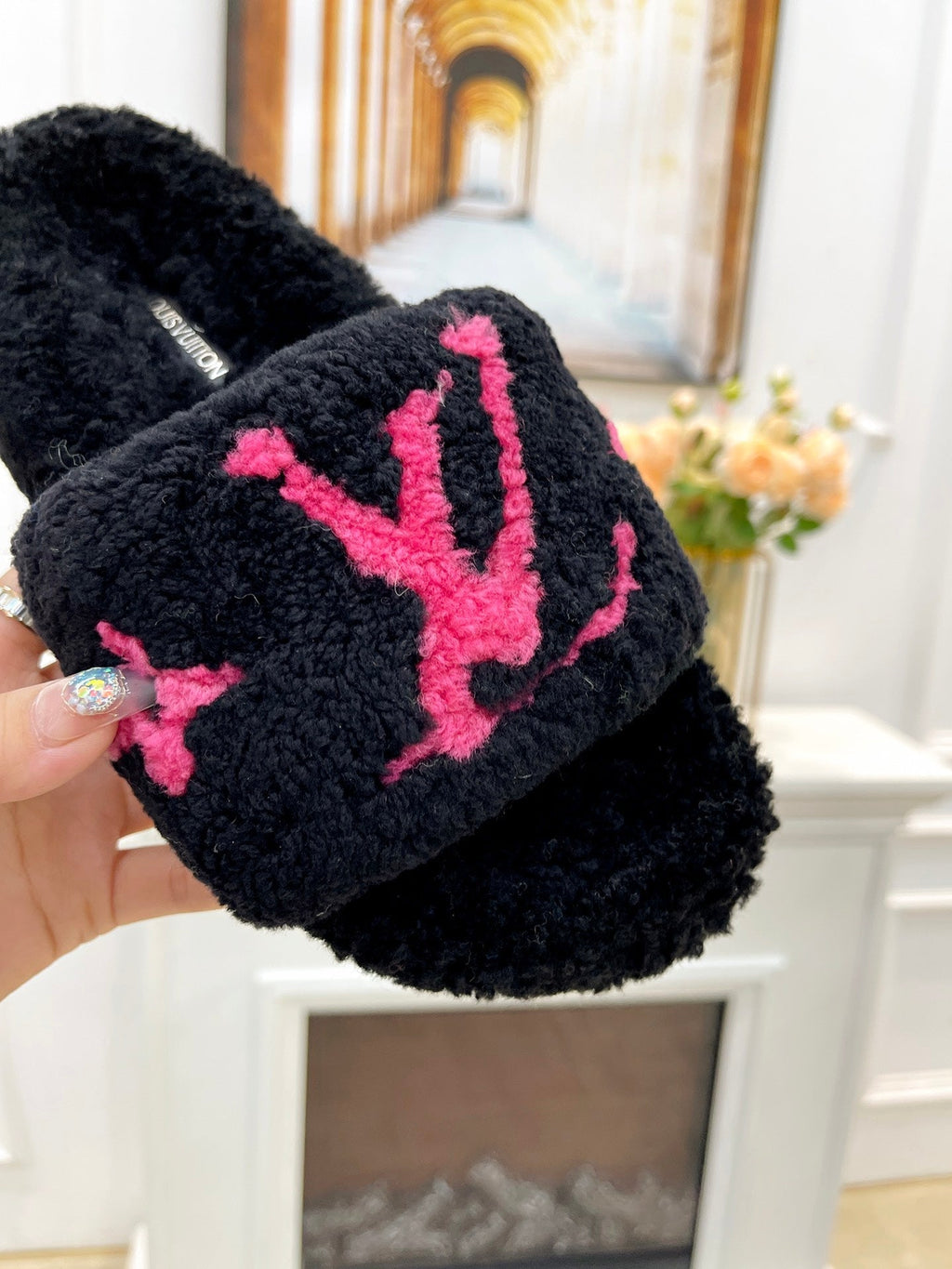 LOUIS VUITTON LV FLAT SLIPPER IN BLACK MIX BRIGHT PINK SHEARLING