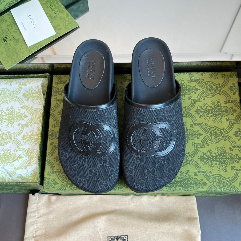 GUCCI INTERLOCKING G MULE IN BLACK MONOGRAM CANVAS AND LEATHER