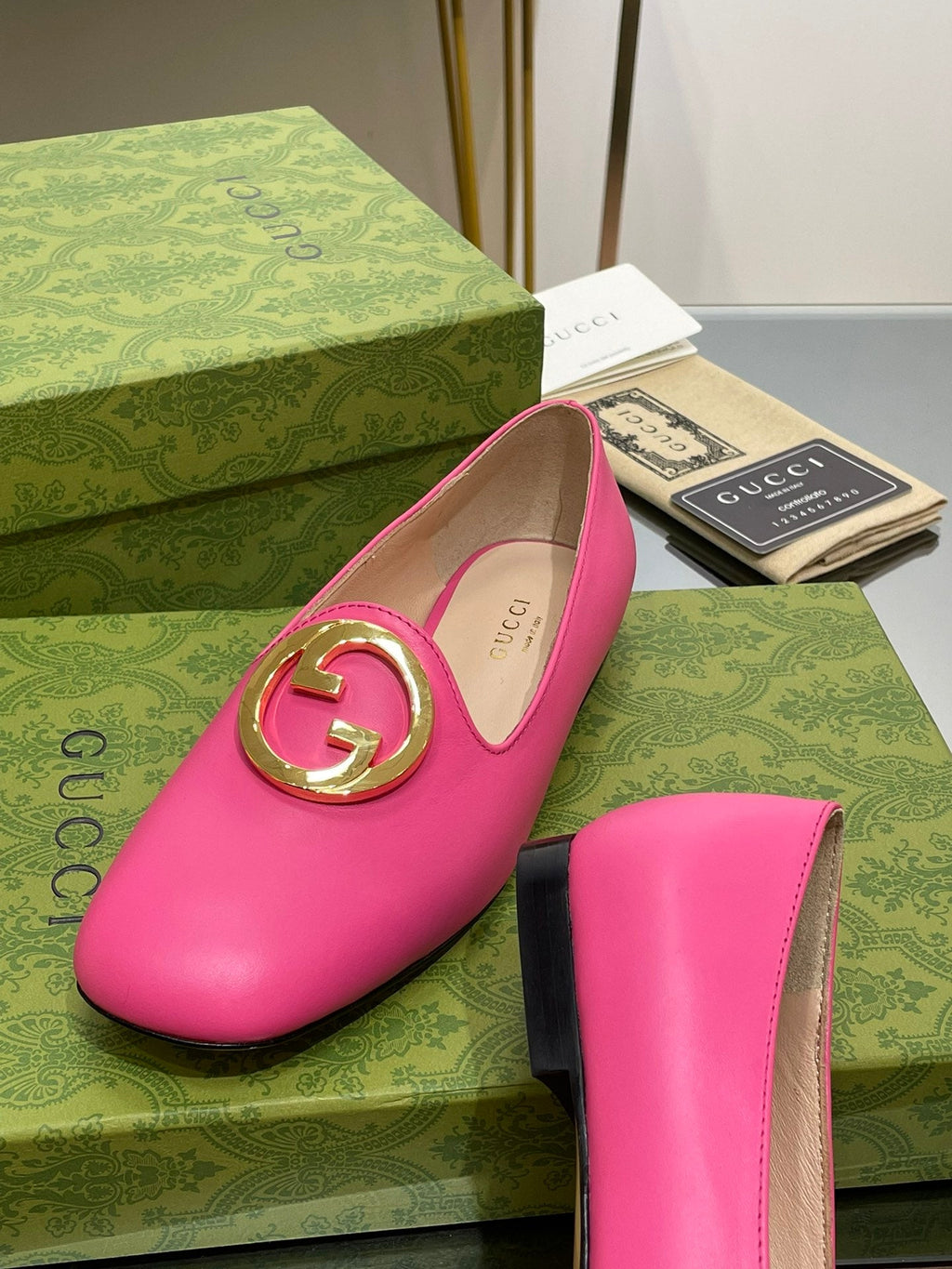GUCCI BLONDIE LOGO-PLAQUE LOAFERS IN BRIGHT PINK CALFSKIN WITH GOLD HARDWARE