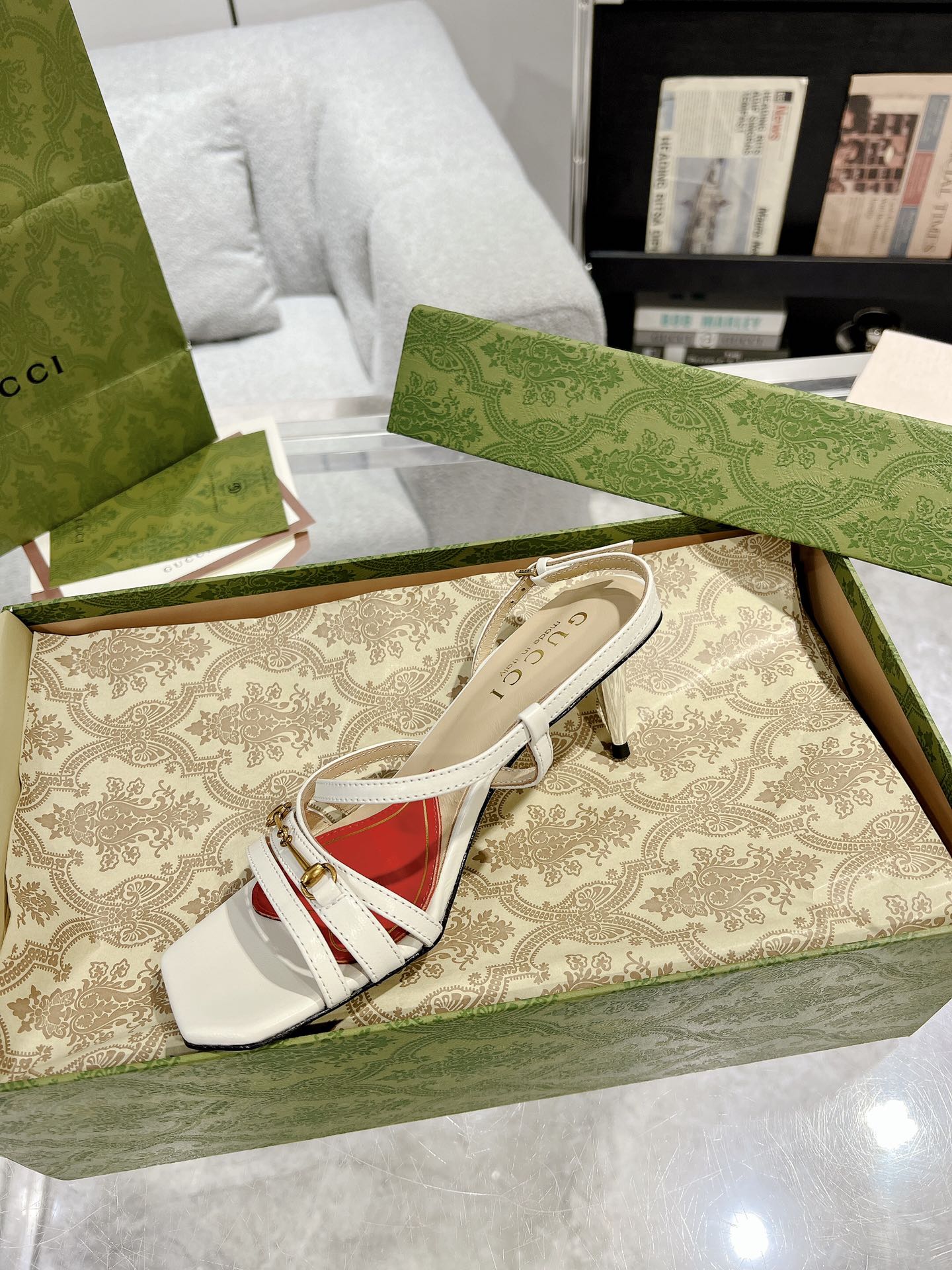 GUCCI HIGH HEEL 65MM IN WHITE CALFSKIN WITH RED HEART
