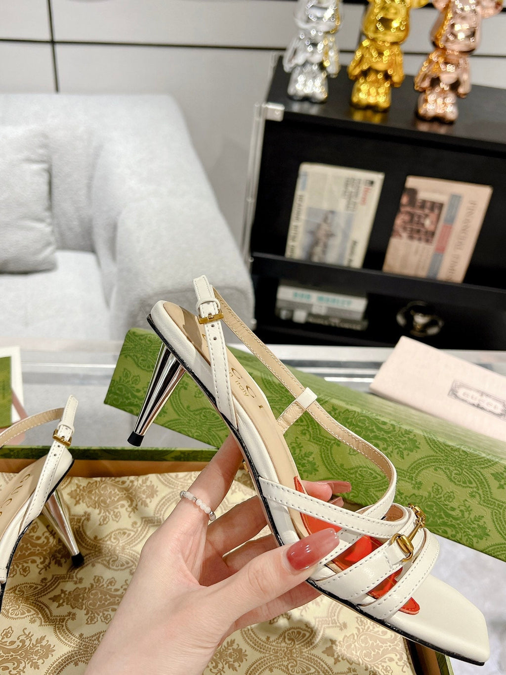 GUCCI CLASSIC STRAPPY HEEL SANDAL WHITE CALFSKIN