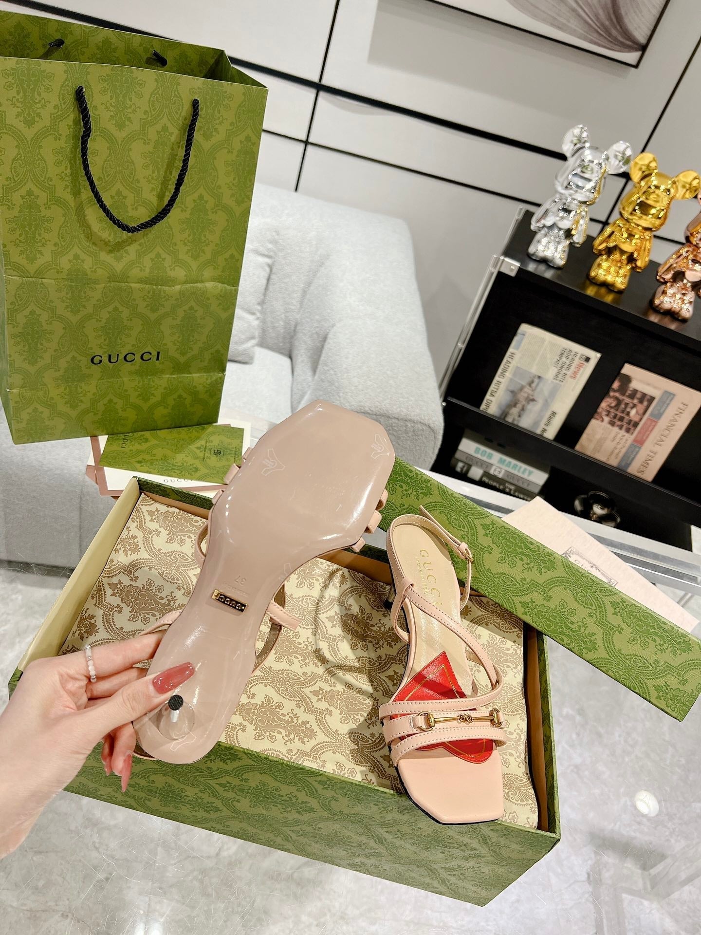 GUCCI HIGH HEEL 65MM IN TAN BEIGE CALFSKIN WITH RED HEART