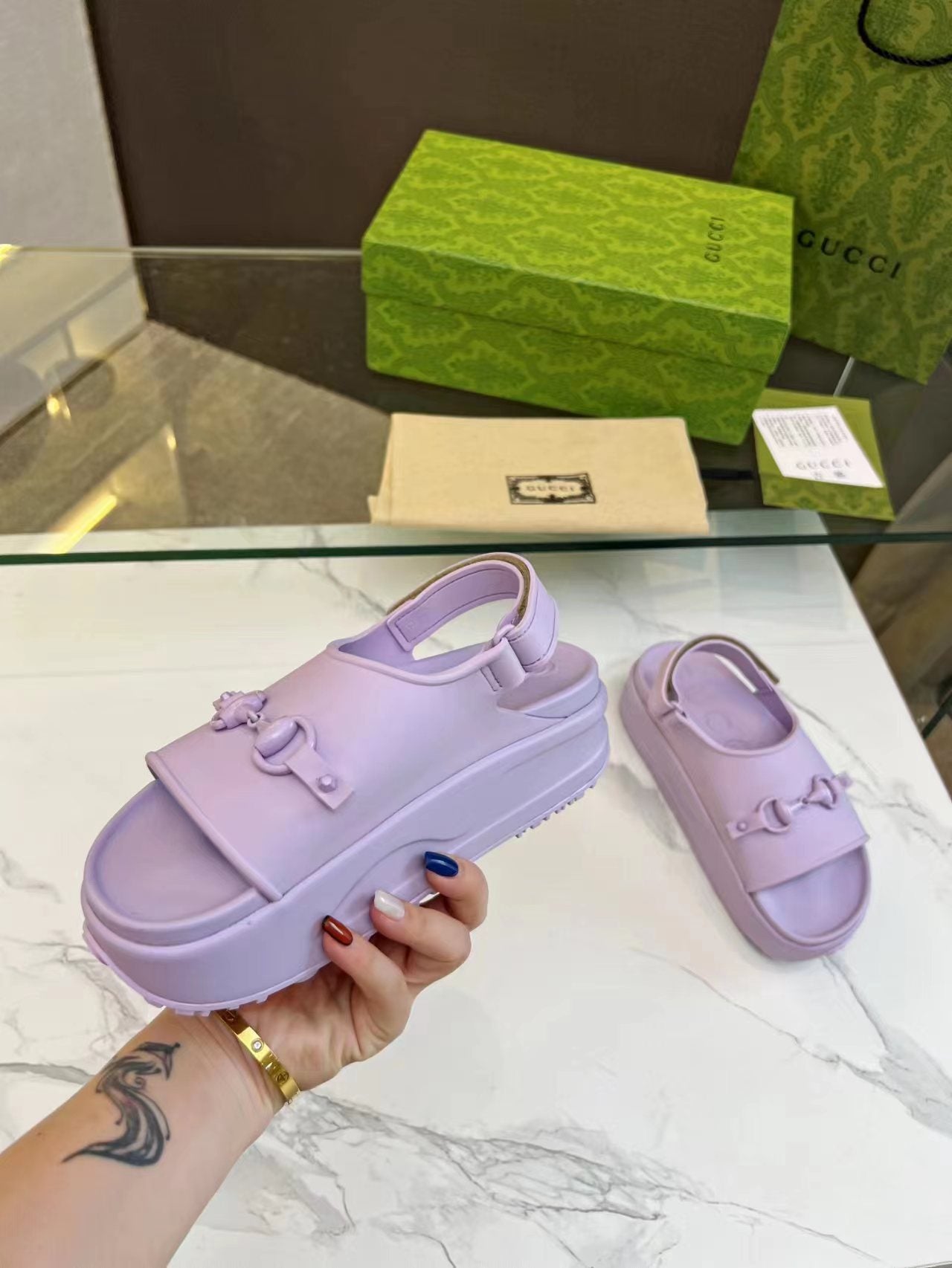 GUCCI HORSEBIT FLATFORM SANDAL 5 CM IN PASTEL PURPLE IMPORTED TPU