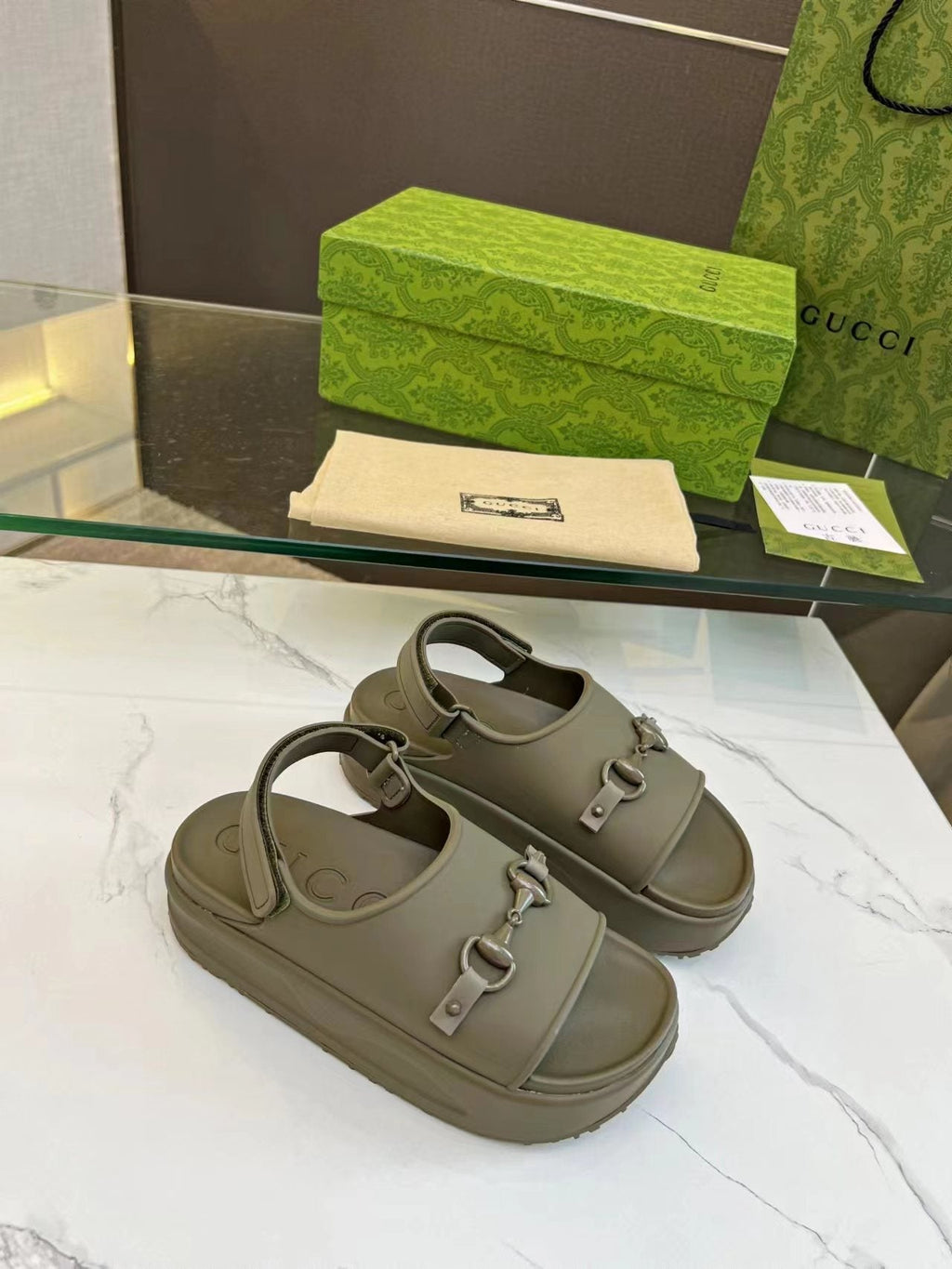 GUCCI HORSEBIT FLATFORM SANDAL 5 CM IN ARMY GREEN IMPORTED TPU