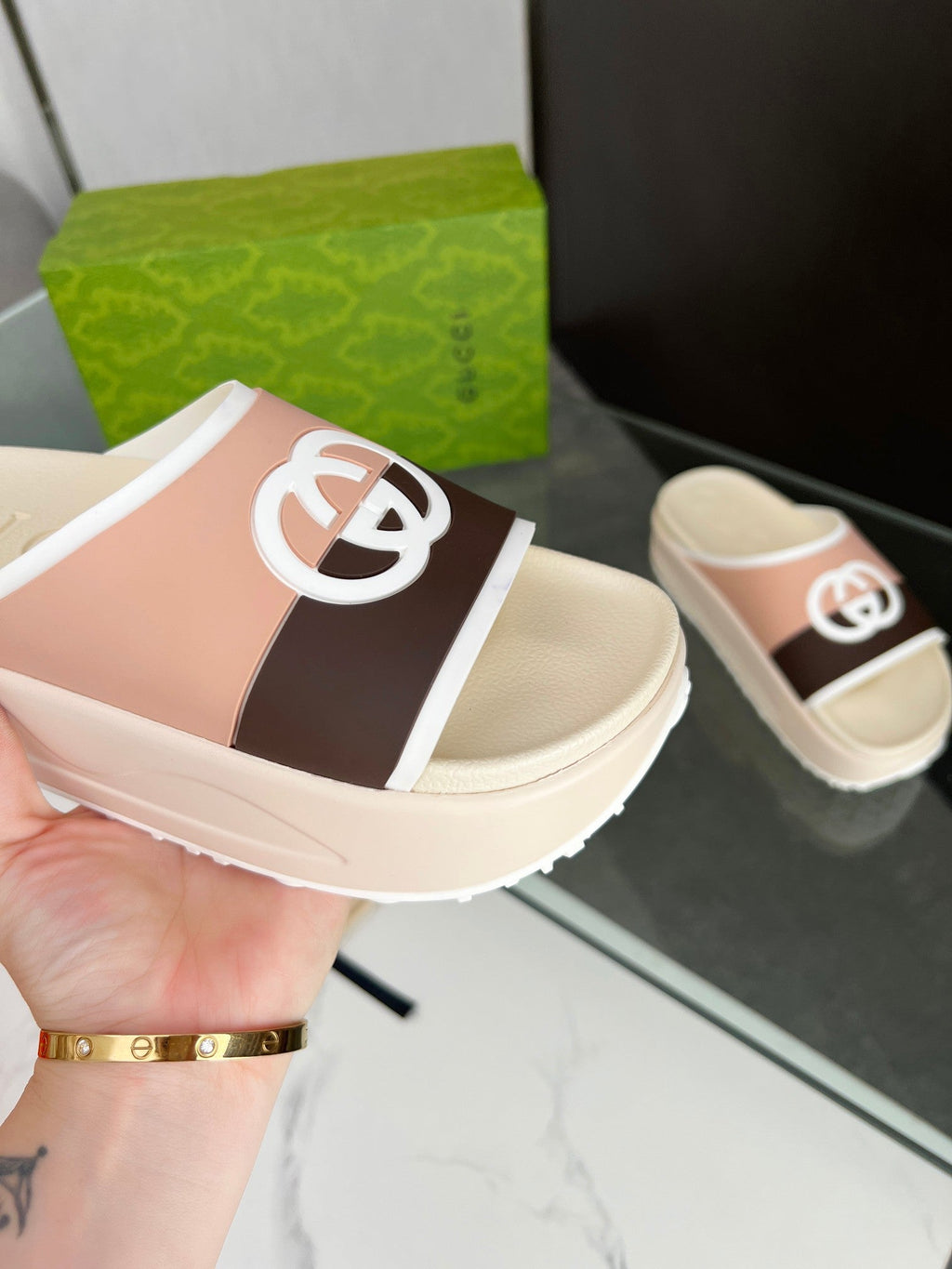 GUCCI INTERLOCKING G SLIDE SANDAL IN WHITE CREAM MIX COLORFUL IMPORTED TPU