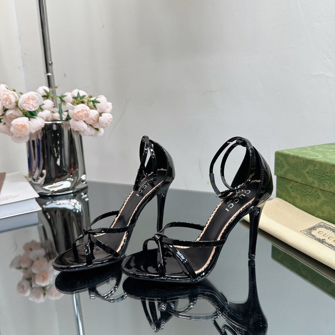 GUCCI 105 STRAPPY SANDAL BLACK LAMBSKIN