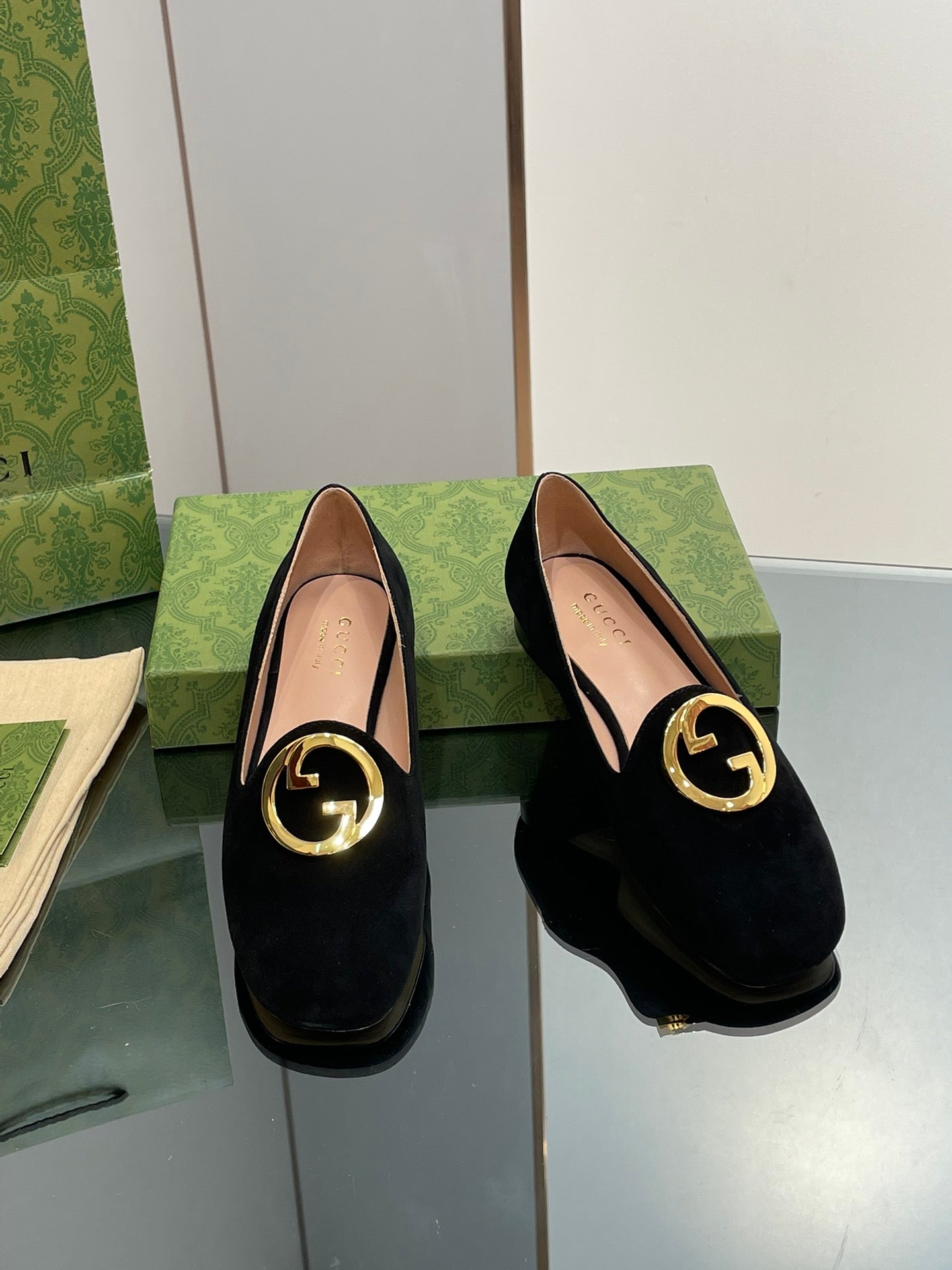 GUCCI BLONDIE LOGO-PLAQUE LOAFERS IN BLACK SUEDE WITH GOLD HARDWARE