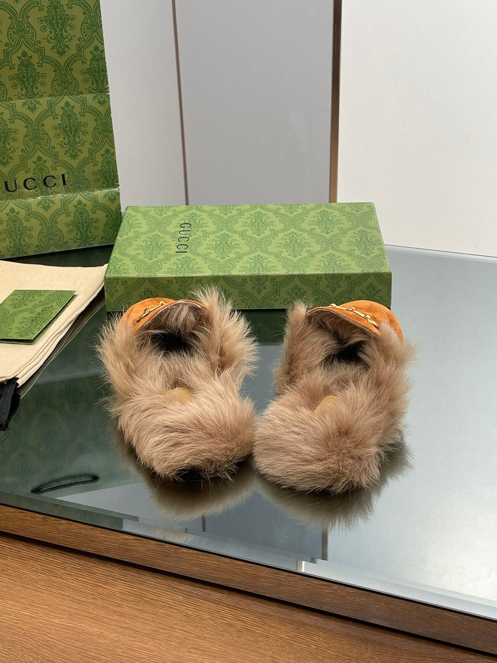 GUCCI HORSEBIT MULE IN BRONZE ORANGE SUEDE AND LAMB WOOL LINING