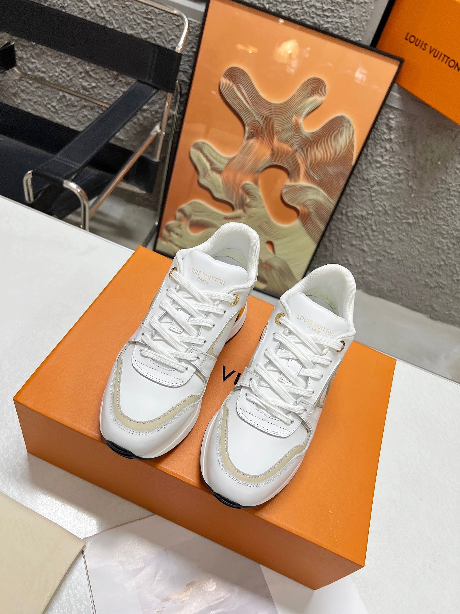 LOUIS VUITTON LV WOMEN SNEAKER IN WHITE MIX BEIGE CREAM CALFSKIN