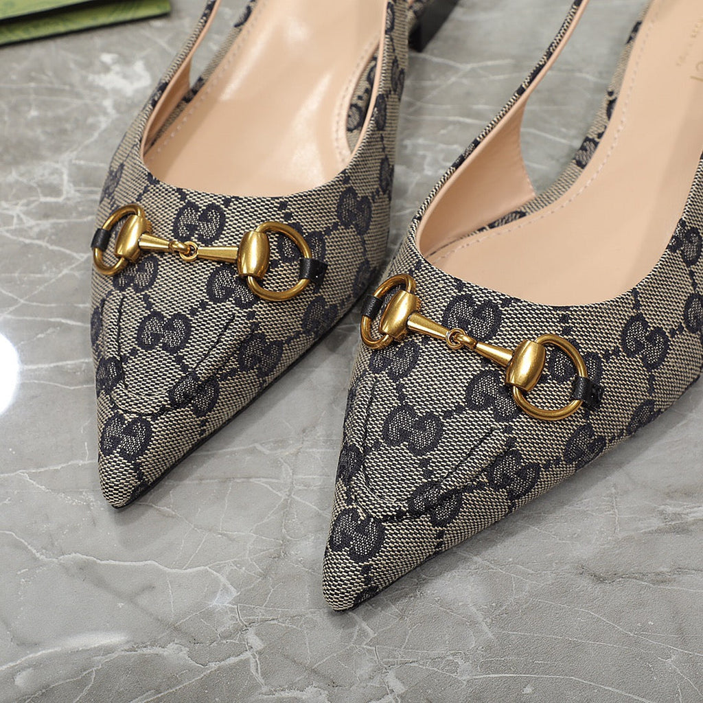 GUCCI Flat Sandals Black Caro
