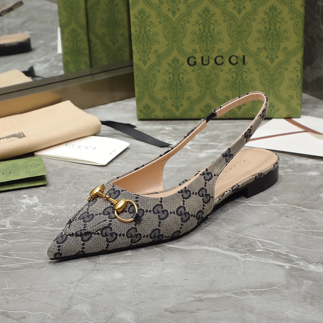 GUCCI Flat Sandals Black Caro