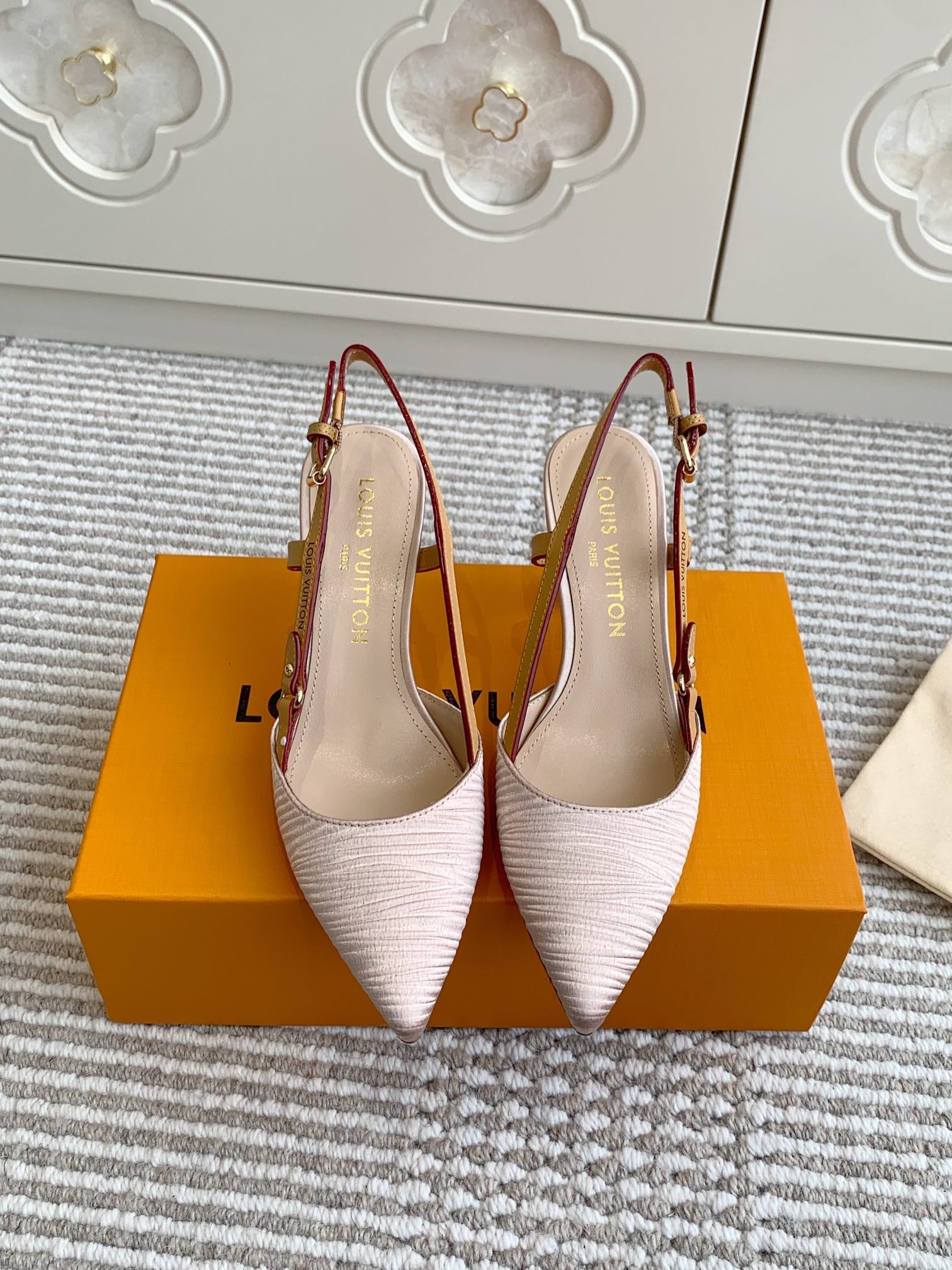 LOUIS VUITTON BLOSSOM SLINGBACKS 75 MM IN LIGHT PINK IMPORTED STRIPED SILK SATIN