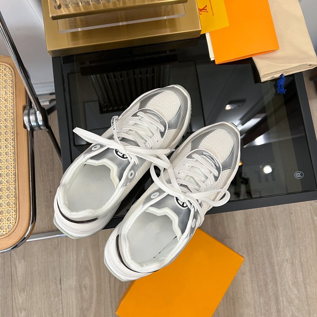LOUIS VUITTON LV RUN 55 SNEAKER WHITE