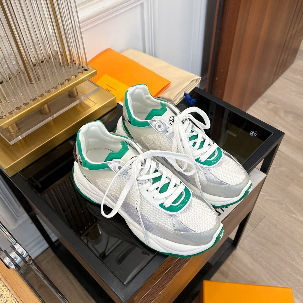 LOUIS VUITTON LV RUN 55 SNEAKER WHITE GREEN