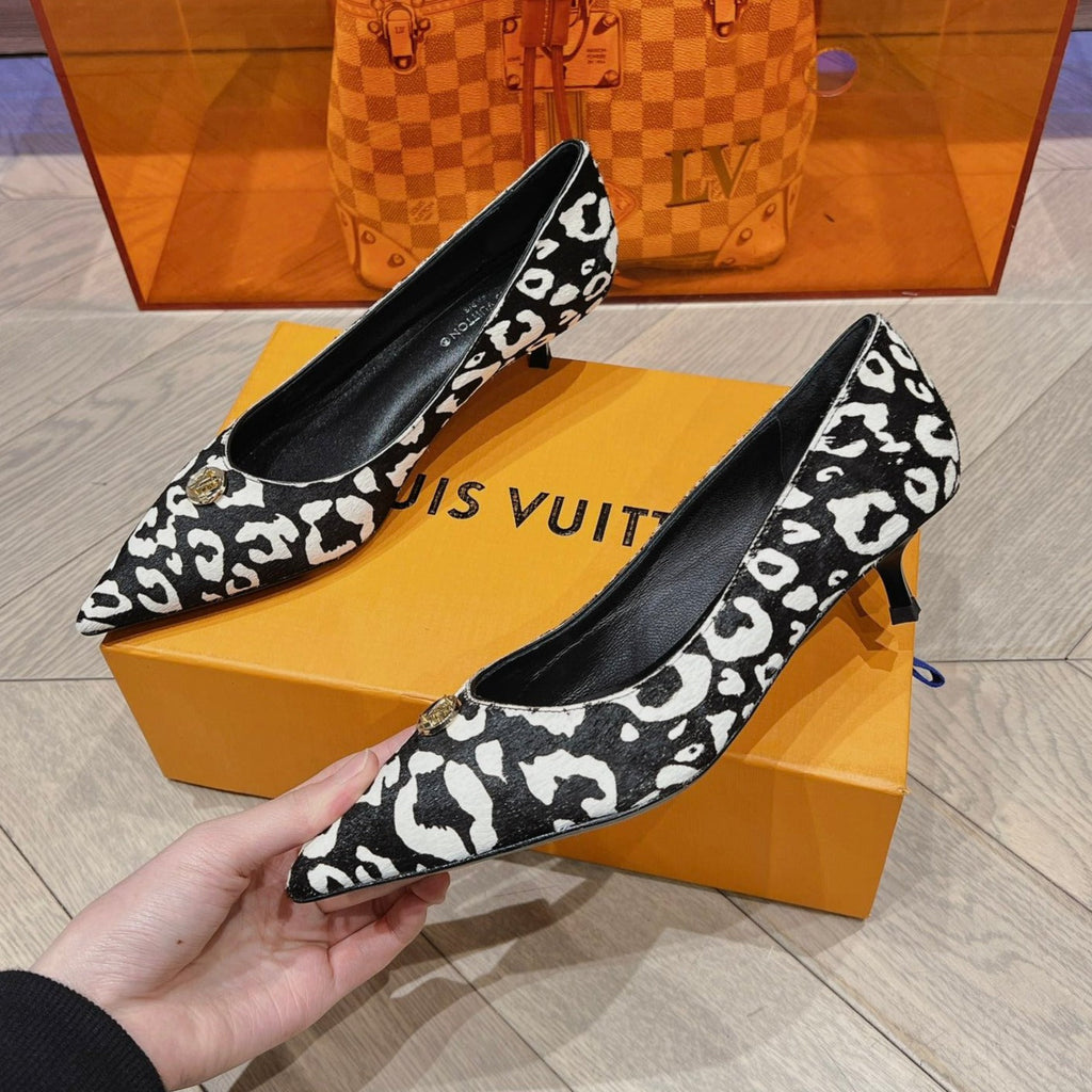 LOUIS VUITTON LV SINGLE LOW HEEL PUMP WHITE LEOPARD
