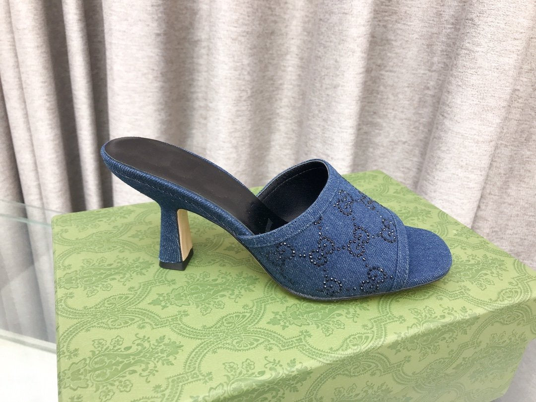 GUCCI HIGH-HEELED SANDALS WITH DOUBLE G EMBELLISHMENTS