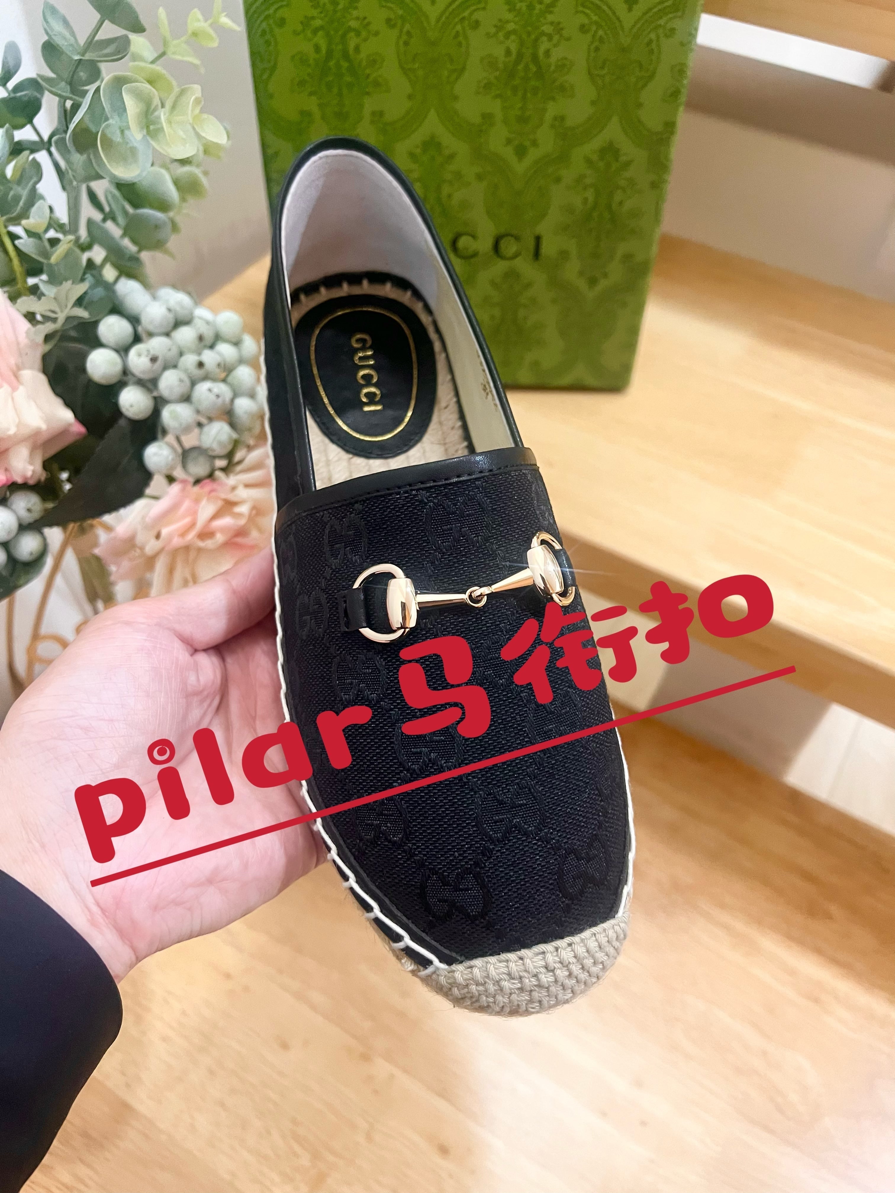 GUCCI WOMEN'S ESPADRILLE WITH HORSEBIT IN BLACK CANVAS