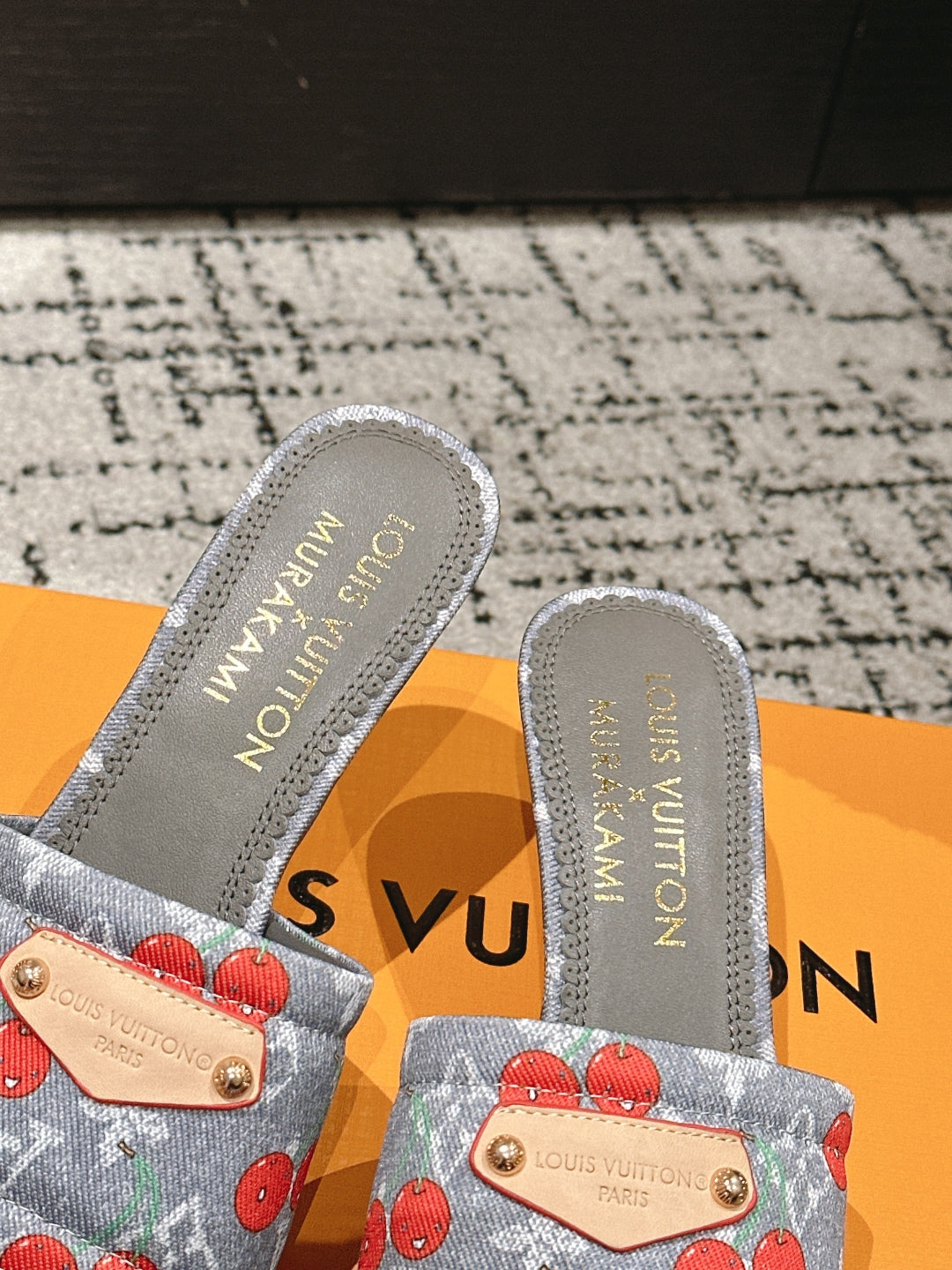 LOUIS VUITTON LV CHERRY HIGH HEELS 25S 55 MM IN GREY DENIM STYLE 7