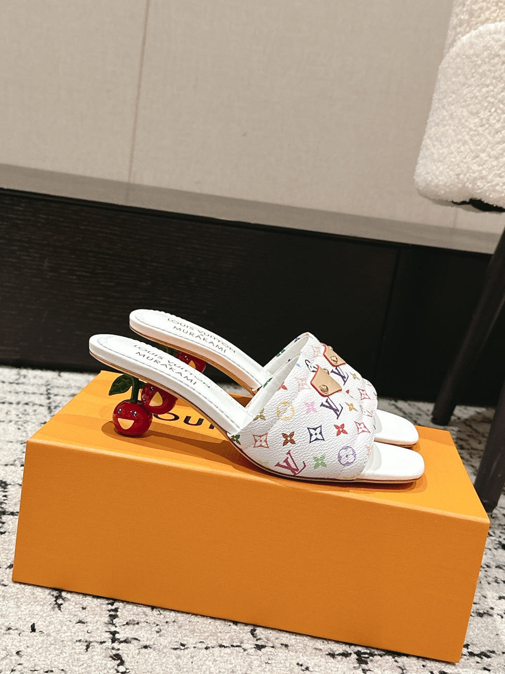 LOUIS VUITTON LV CHERRY HIGH HEELS 25S 55 MM IN WHITE CALFSKIN STYLE 13