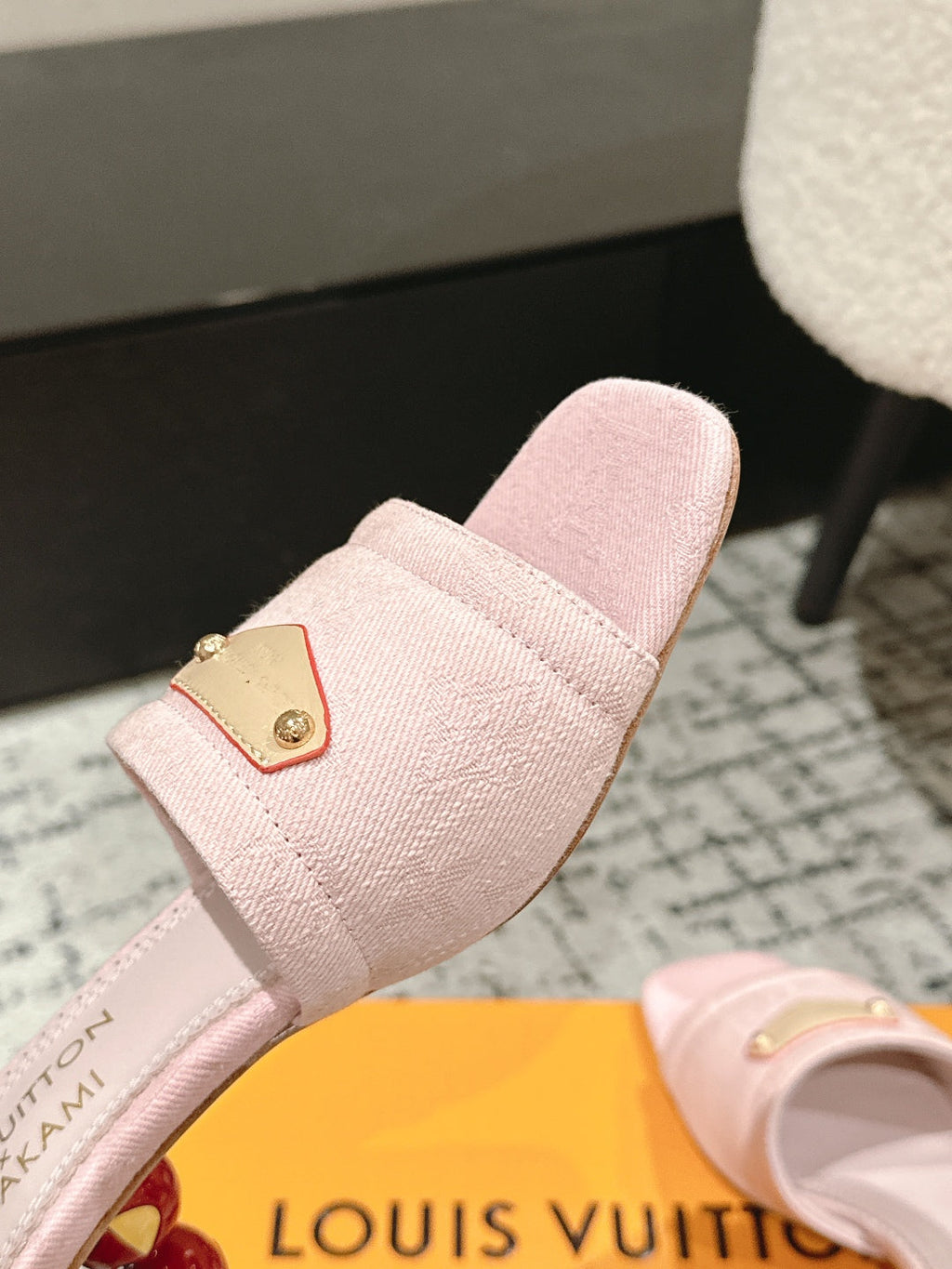 LOUIS VUITTON LV CHERRY HIGH HEELS 25S 55 MM IN LIGHT PINK DENIM STYLE 4