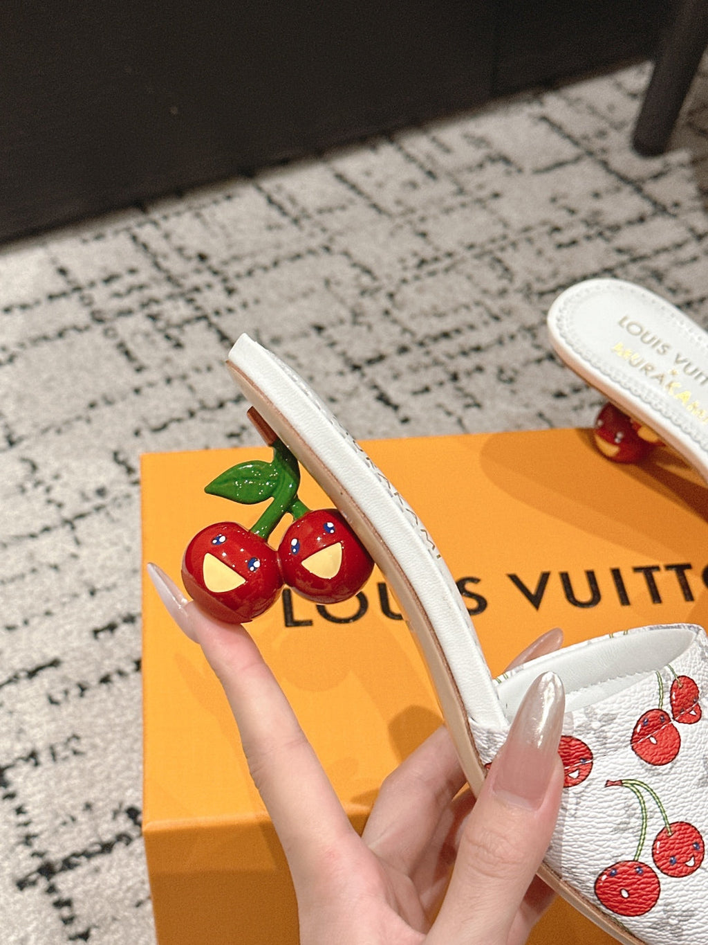 LOUIS VUITTON LV CHERRY HIGH HEELS 25S 55 MM IN WHITE CALFSKIN STYLE 11