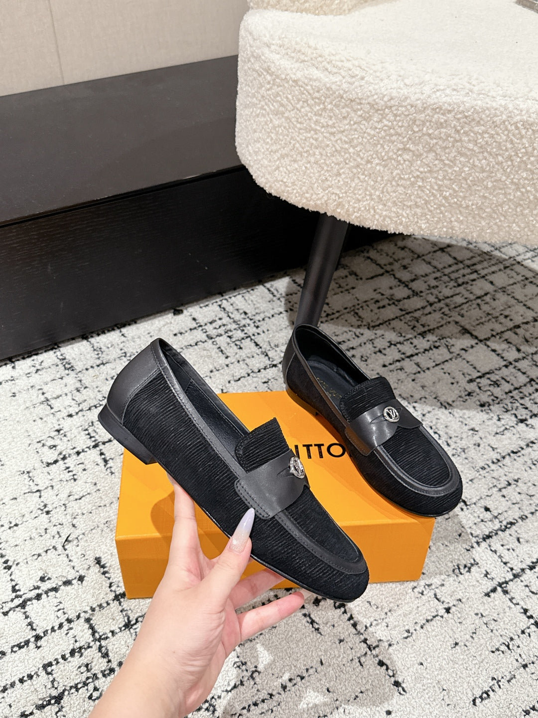 LOUIS VUITTON LV LOAFER 25S IN BLACK SUEDE AND CALFSKIN