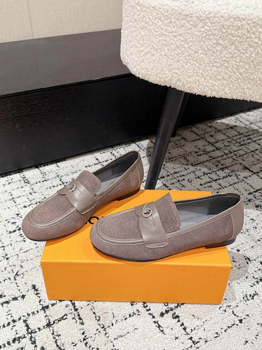LOUIS VUITTON LV LOAFER 25S IN DUSTY ROSE BROWN SUEDE AND CALFSKIN