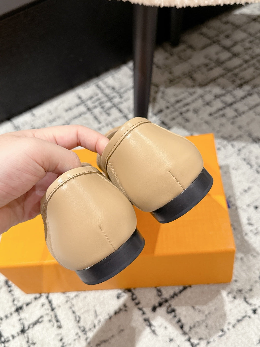 LOUIS VUITTON LV LOAFER 25S IN BEIGE SUEDE AND CALFSKIN