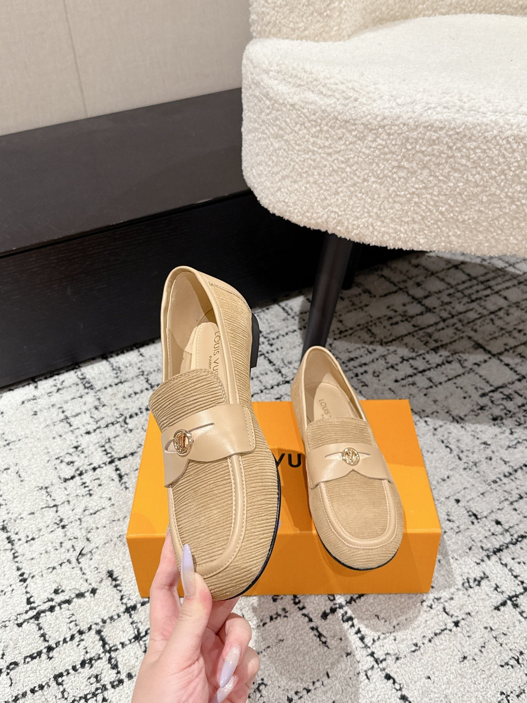 LOUIS VUITTON LV LOAFER 25S IN BEIGE SUEDE AND CALFSKIN