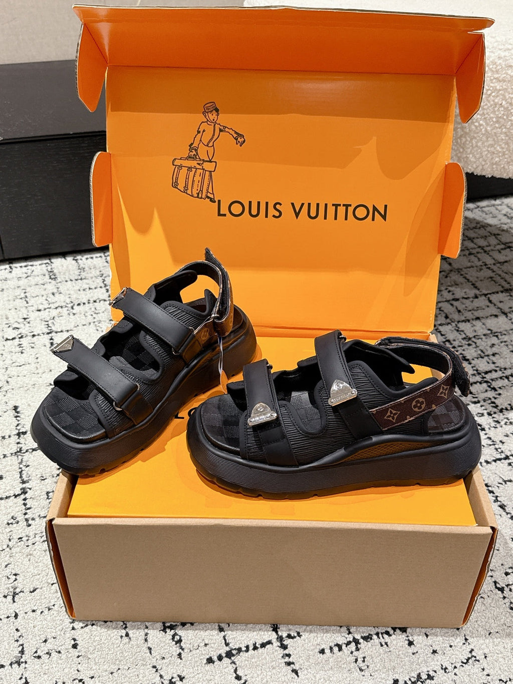 LOUIS VUITTON LV WEDGE SANDALS 25S 55 MM IN BLACK CALFSKIN