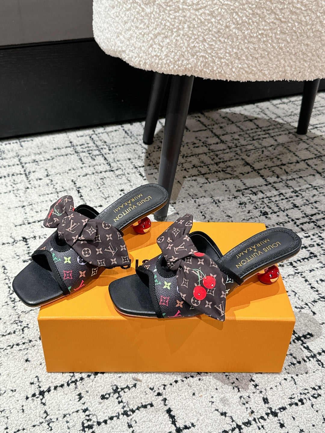 LOUIS VUITTON LV CHERRY HIGH HEELS 25S IN BLACK CALFSKIN WITH BOW STYLE 12