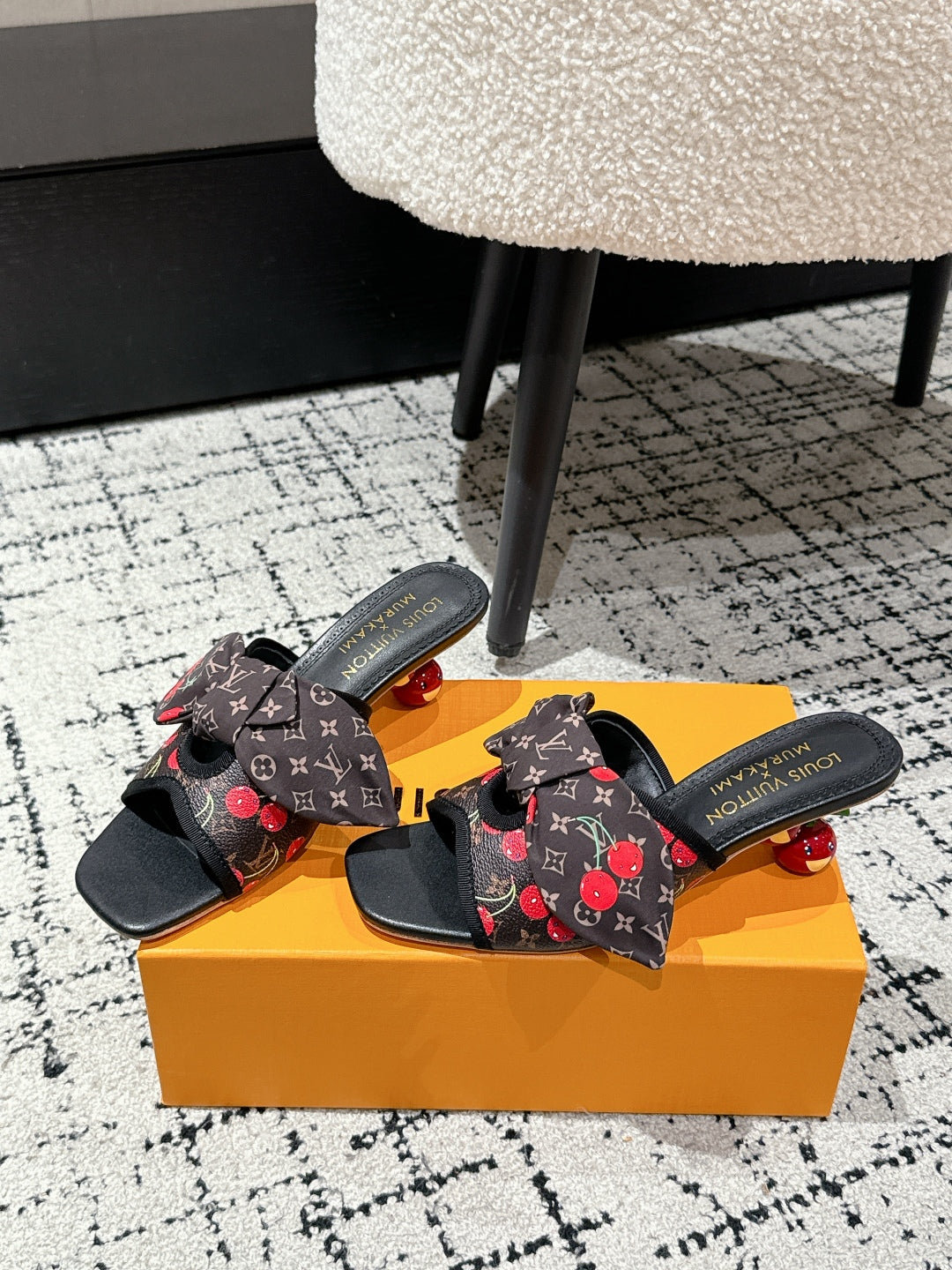 LOUIS VUITTON LV CHERRY HIGH HEELS 25S IN DARK BROWN AND BLACK CALFSKIN WITH BOW STYLE 10