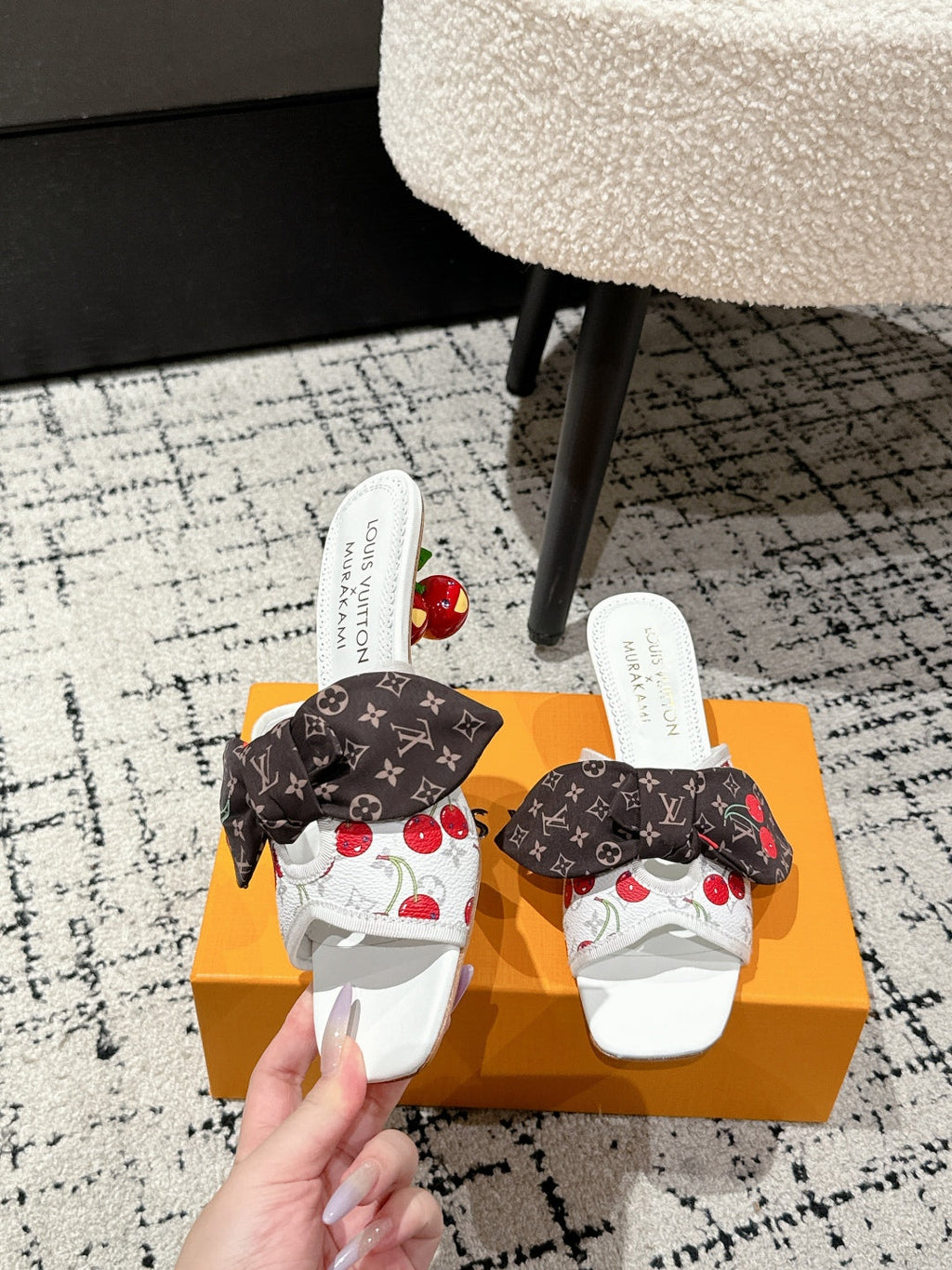 LOUIS VUITTON LV CHERRY HIGH HEELS 25S IN WHITE CALFSKIN WITH BOW STYLE 9
