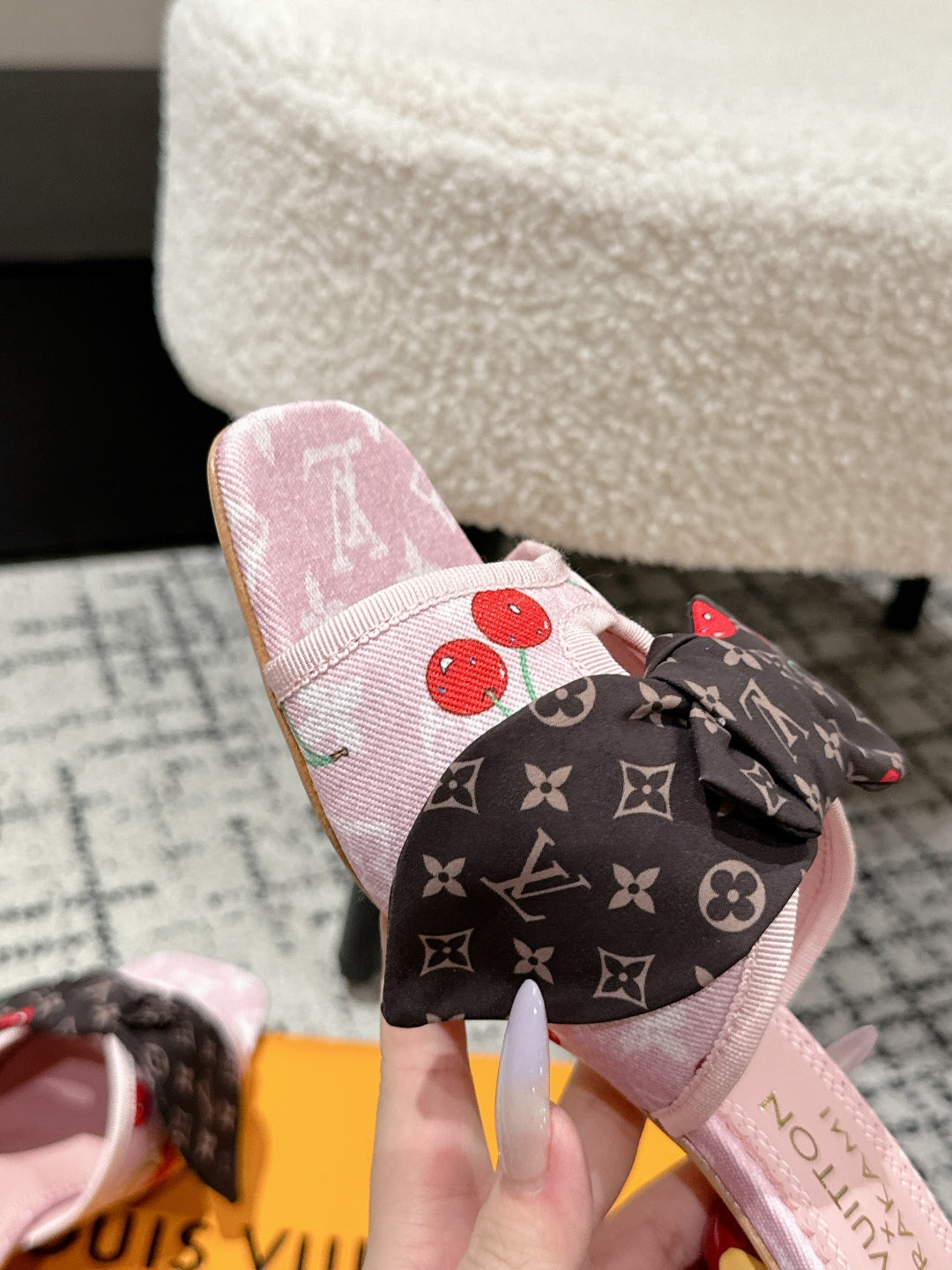 LOUIS VUITTON LV CHERRY HIGH HEELS 25S IN LIGHT PINK DENIM WITH BOW STYLE 4