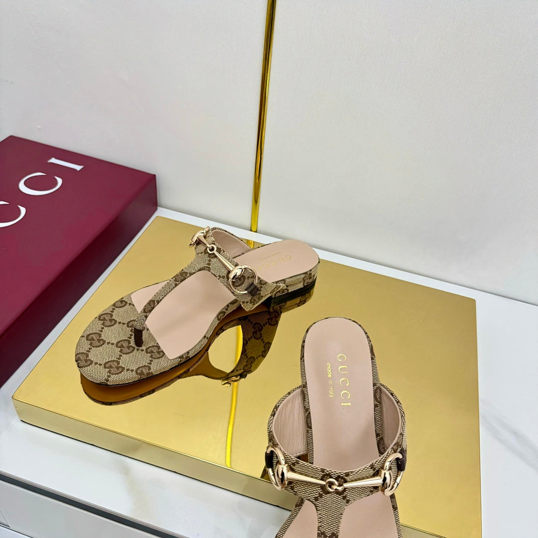 GUCCI THONG SANDALS 25S IN DARK BEIGE LAMBSKIN MIX CANVAS WITH GOLD HARDWARE