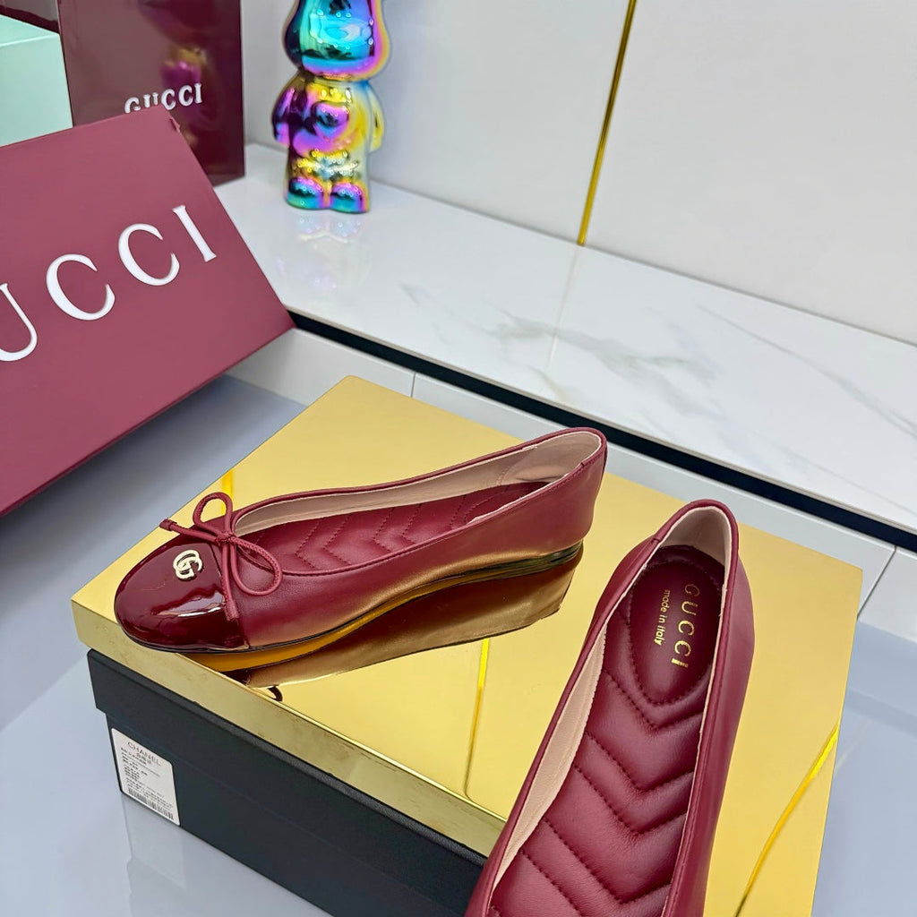GUCCI BALLET FLATS 25S IN RED LAMBSKIN MIX GLOSSY LEATHER WITH BOW