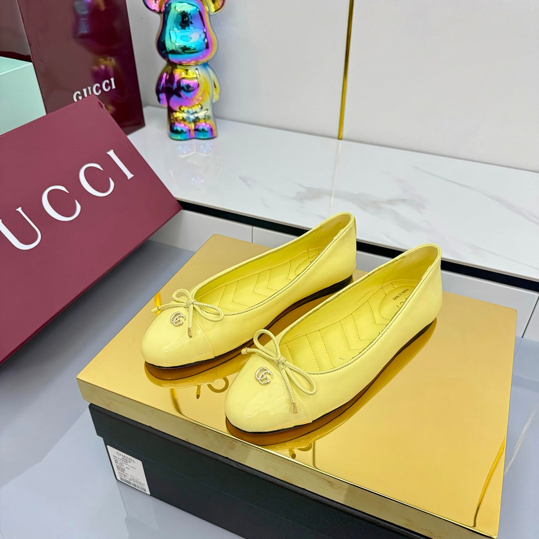 GUCCI BALLET FLATS 25S IN YELLOW LAMBSKIN MIX GLOSSY LEATHER WITH BOW