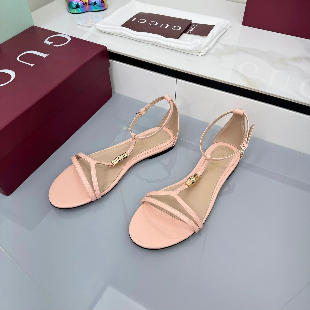 GUCCI THONG SANDALS 25S IN LIGHT PINK LAMBSKIN WITH GOLD HARDWARE