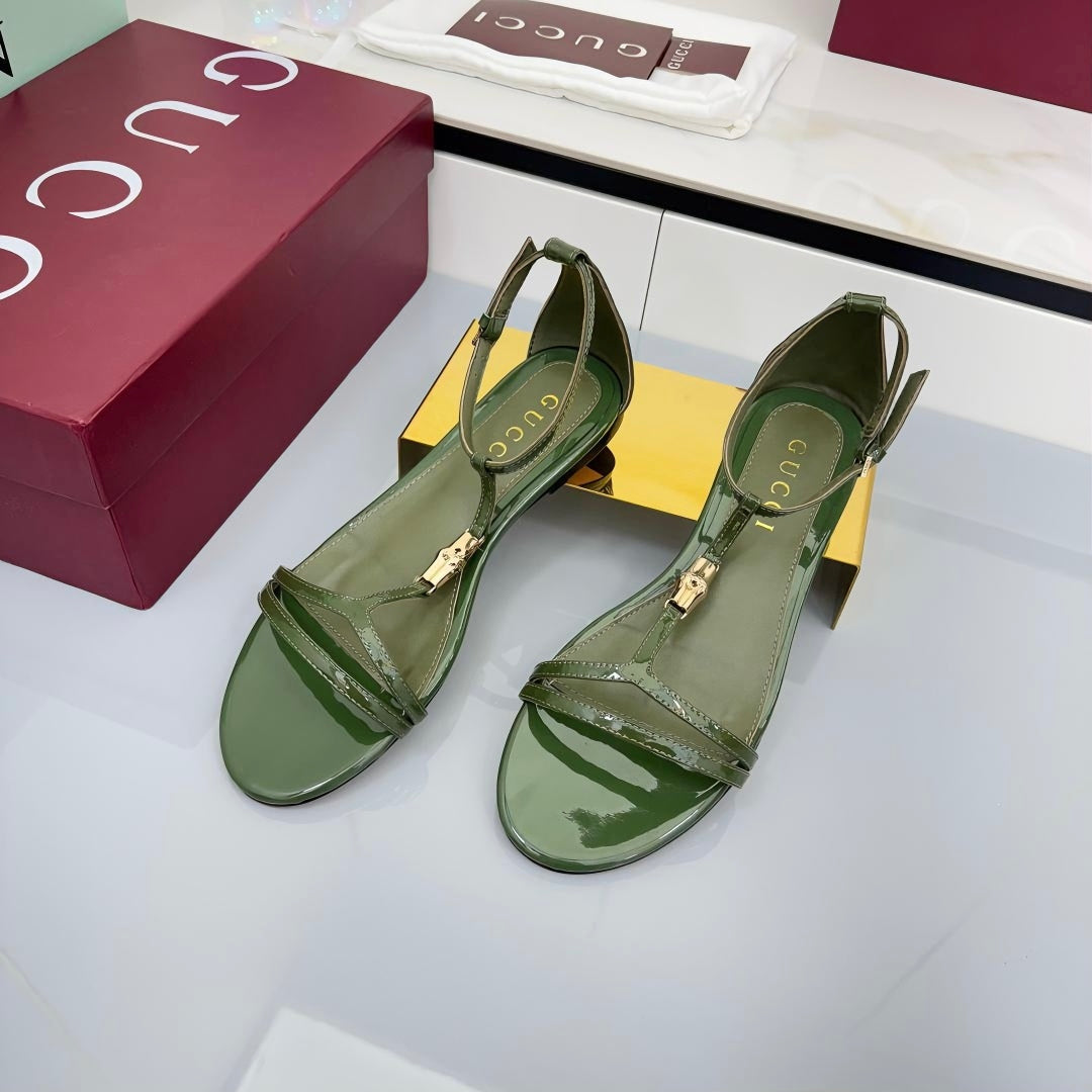 GUCCI THONG SANDALS 25S IN DARK GREEN LAMBSKIN WITH GOLD HARDWARE