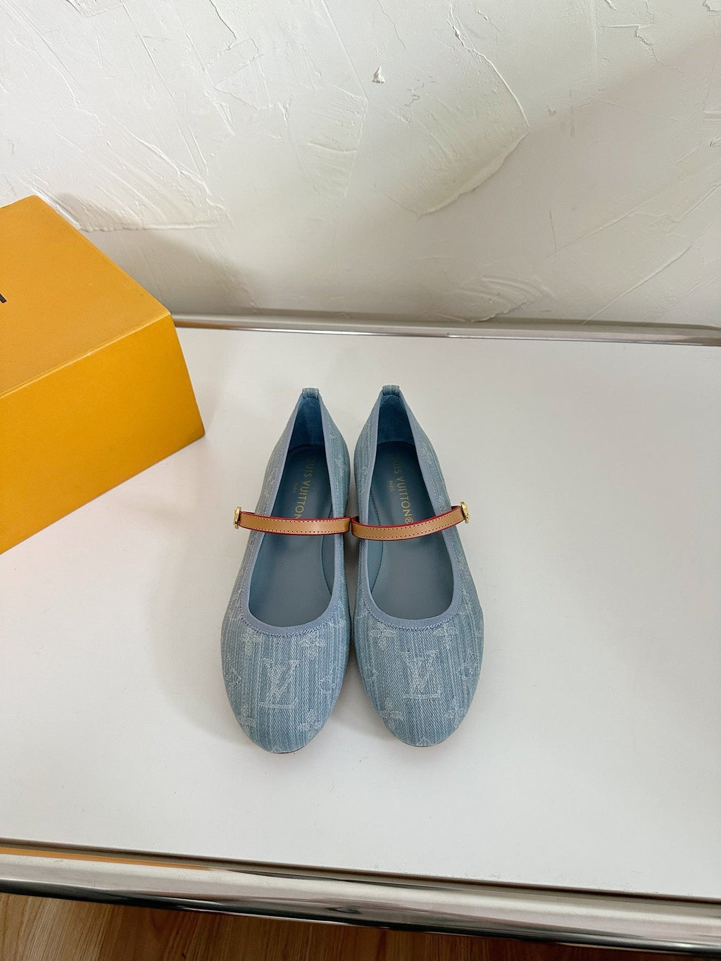 LOUIS VUITTON ROMY FLAT BALLERINA IN LIGHT BLUE MONOGRAM DENIM FABRIC